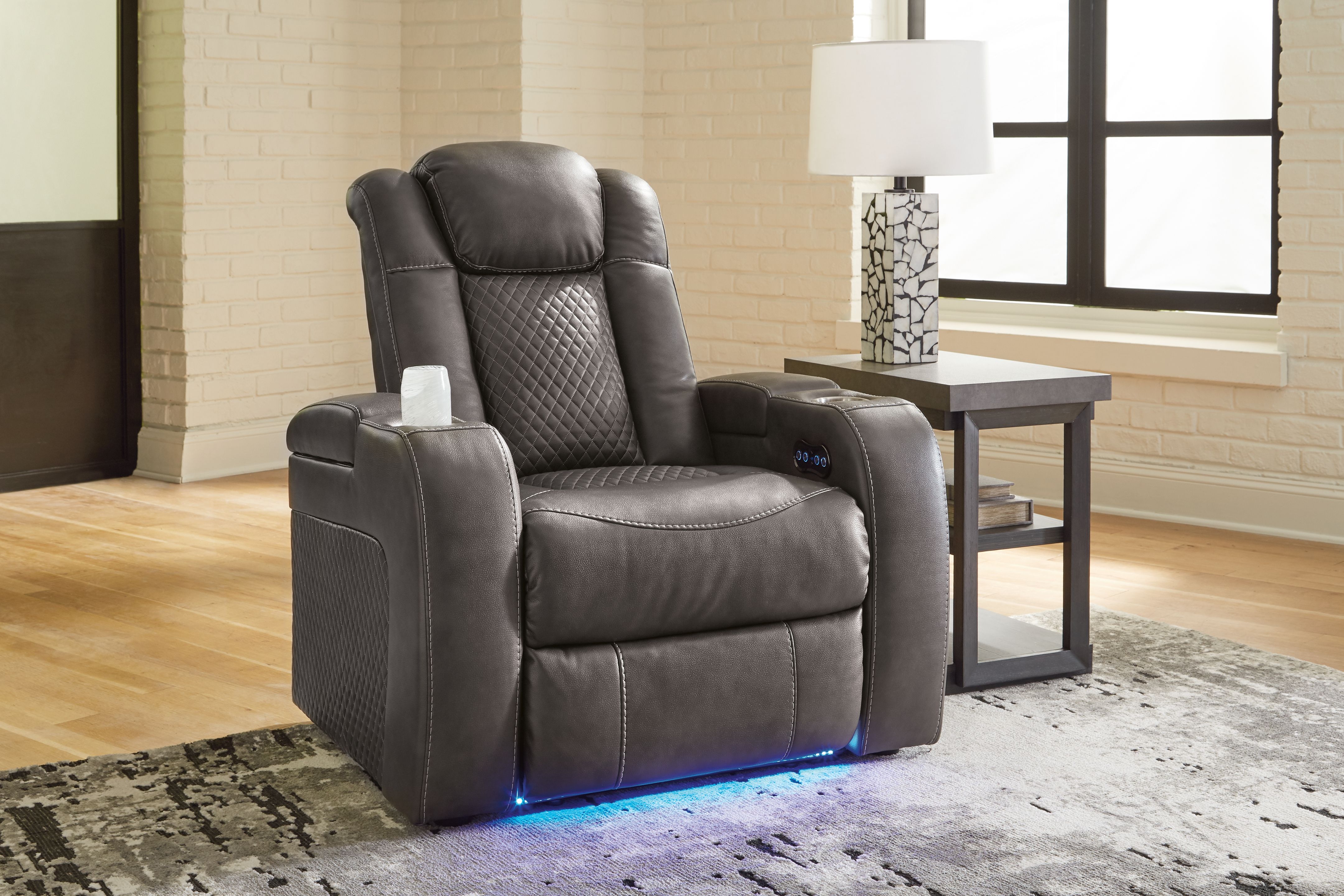 Ashley Furniture Fyne-Dyme - 3 Pc. - Power Reclining Sofa, Power Reclining Loveseat, Power Recliner - Shadow - Image 11