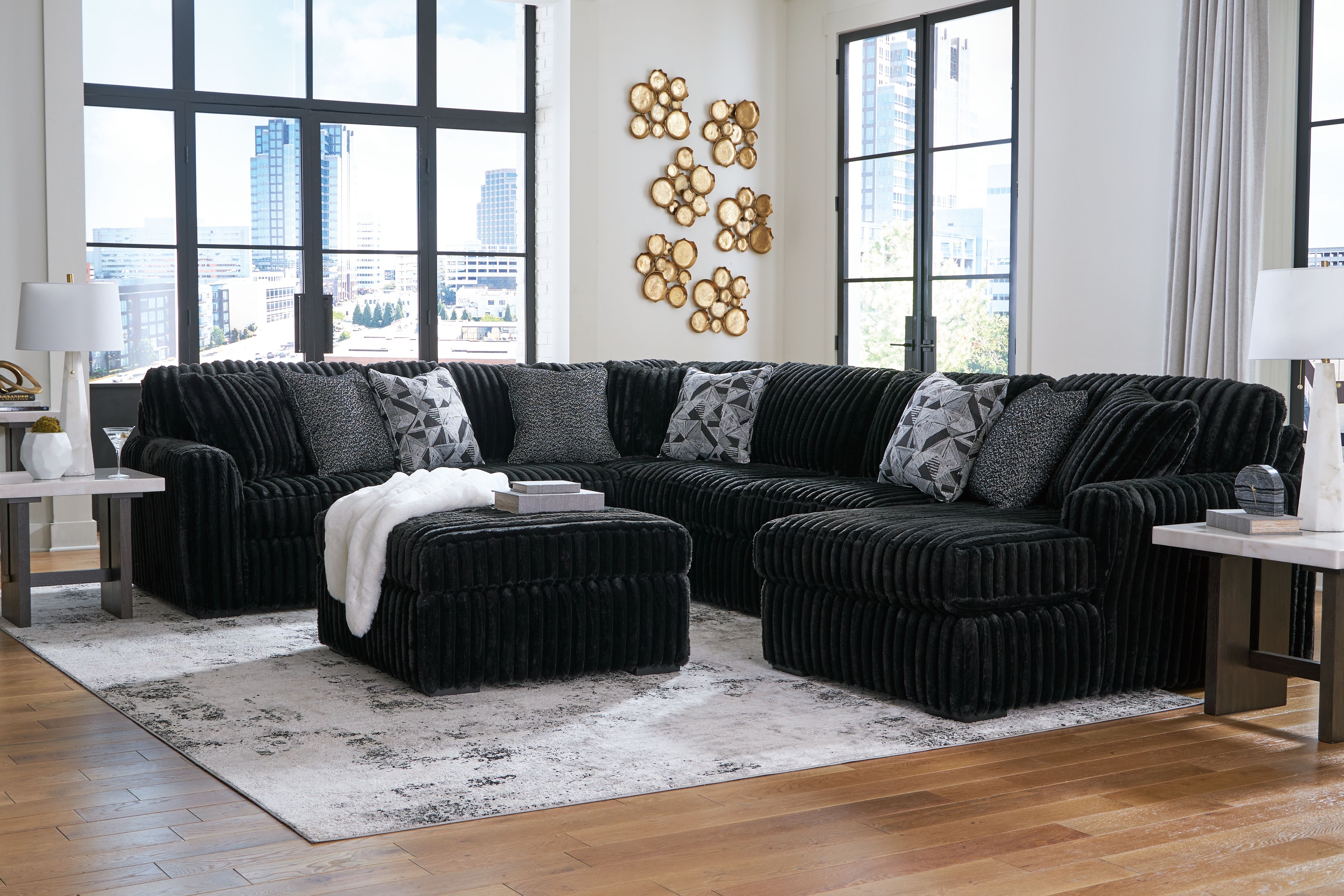 5 Pc · 4-Piece Sectional With Raf Corner Chaise, Ottoman