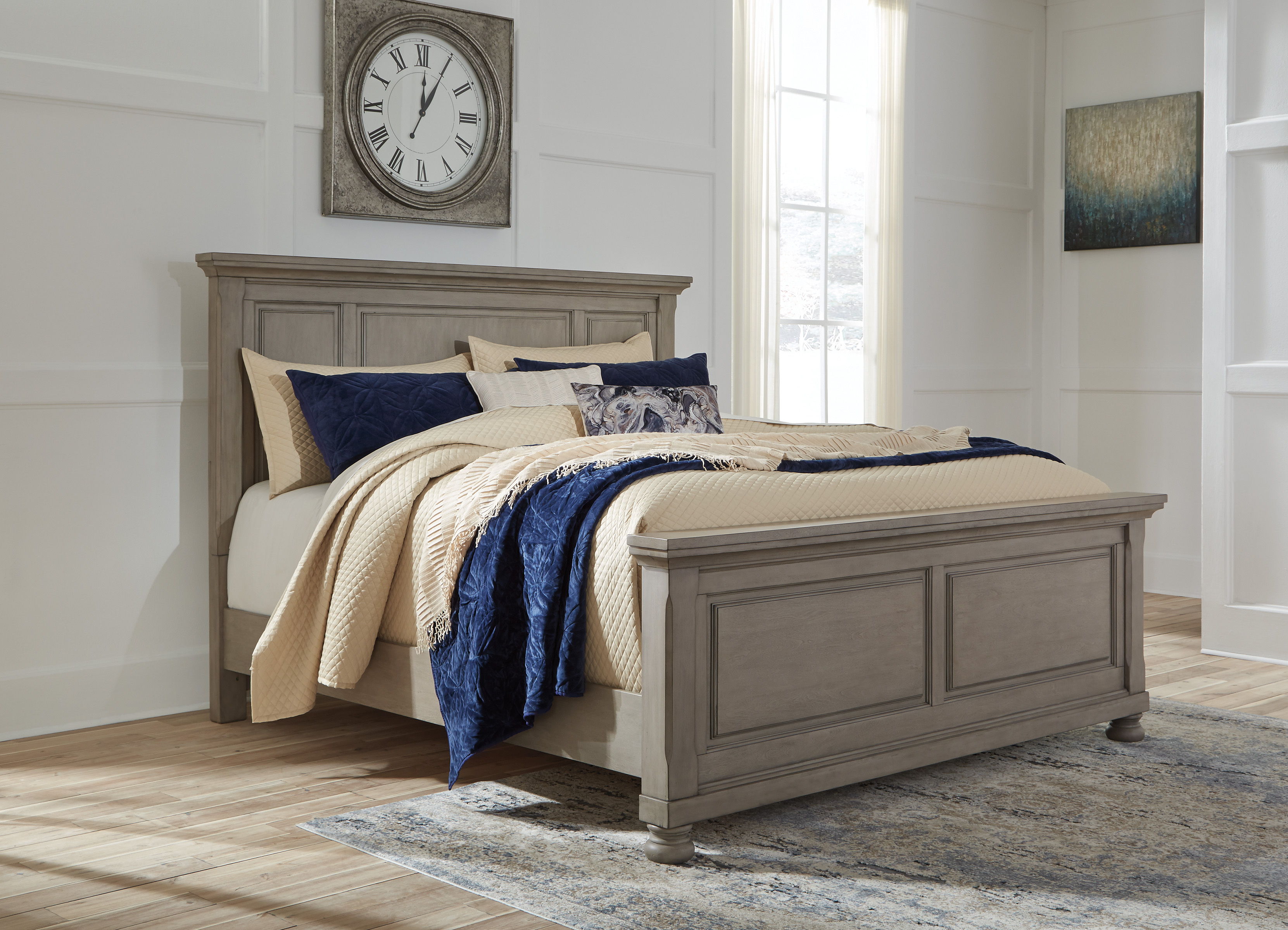 Ashley Furniture Lettner - 8 Pc. - Dresser, Mirror, Chest, Queen Panel Bed, 2 Nightstands - Light Gray - Image 4