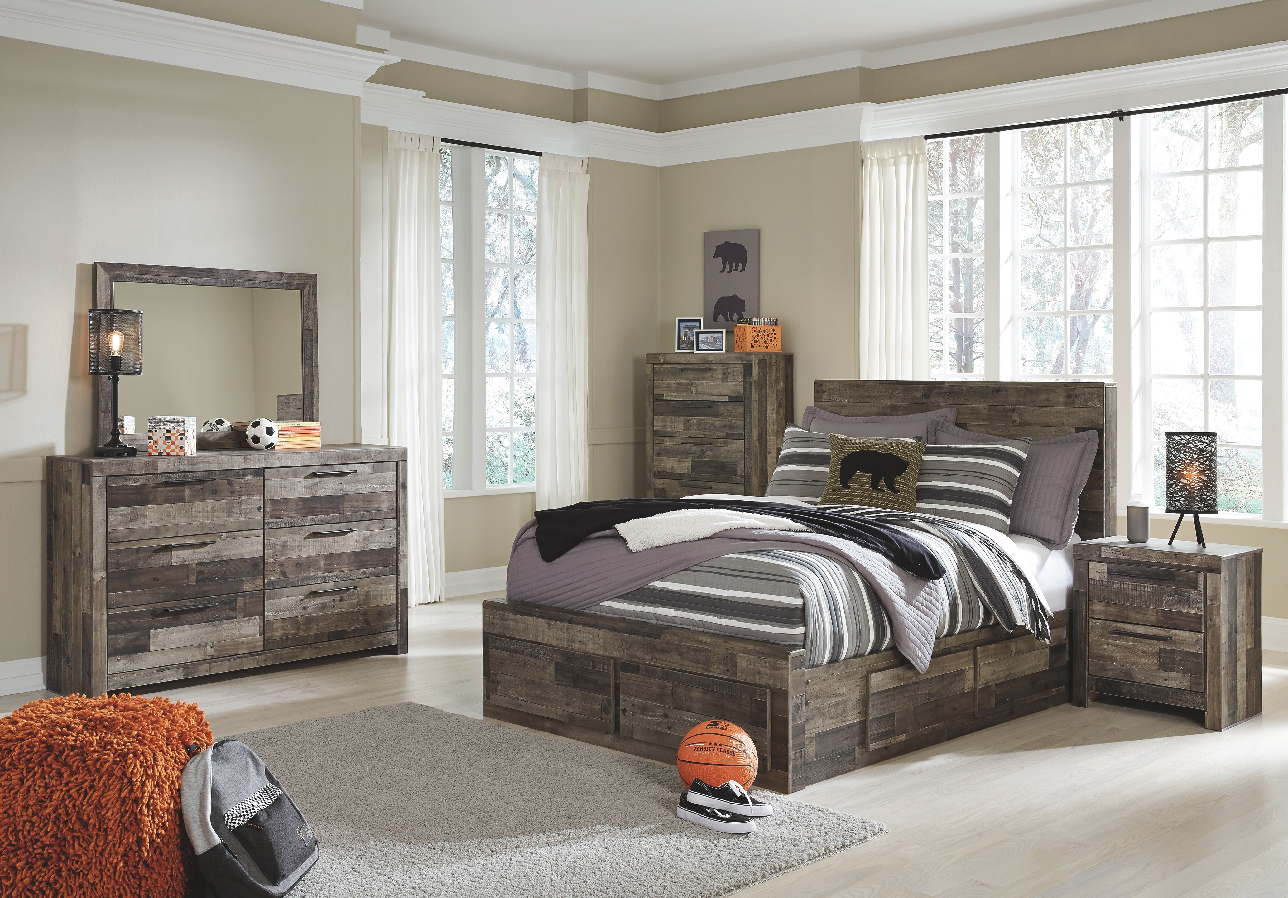 Full · 10 Pc · Dresser, Mirror, Chest, Full Panel Bed with 6 Storage Drawers, 2 Nightstands