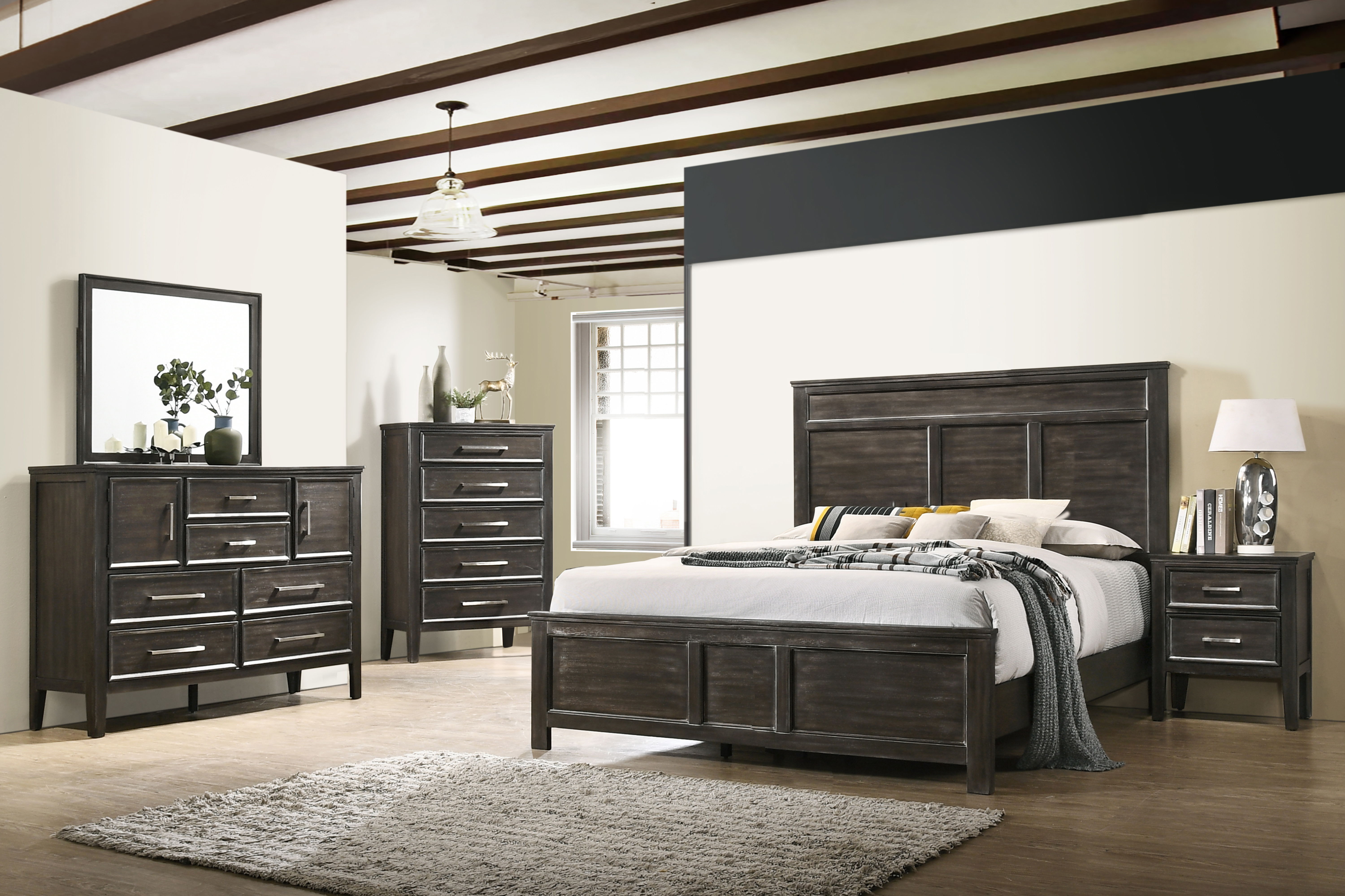 Queen · 5 Pc · Bed & Dresser & Mirror & Chest & Nightstand
