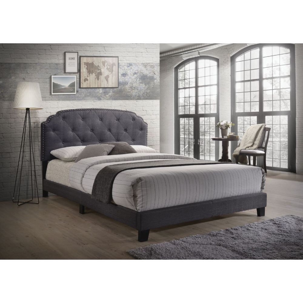 Tradilla - Queen Bed - Gray Fabric, dark gray, view 3