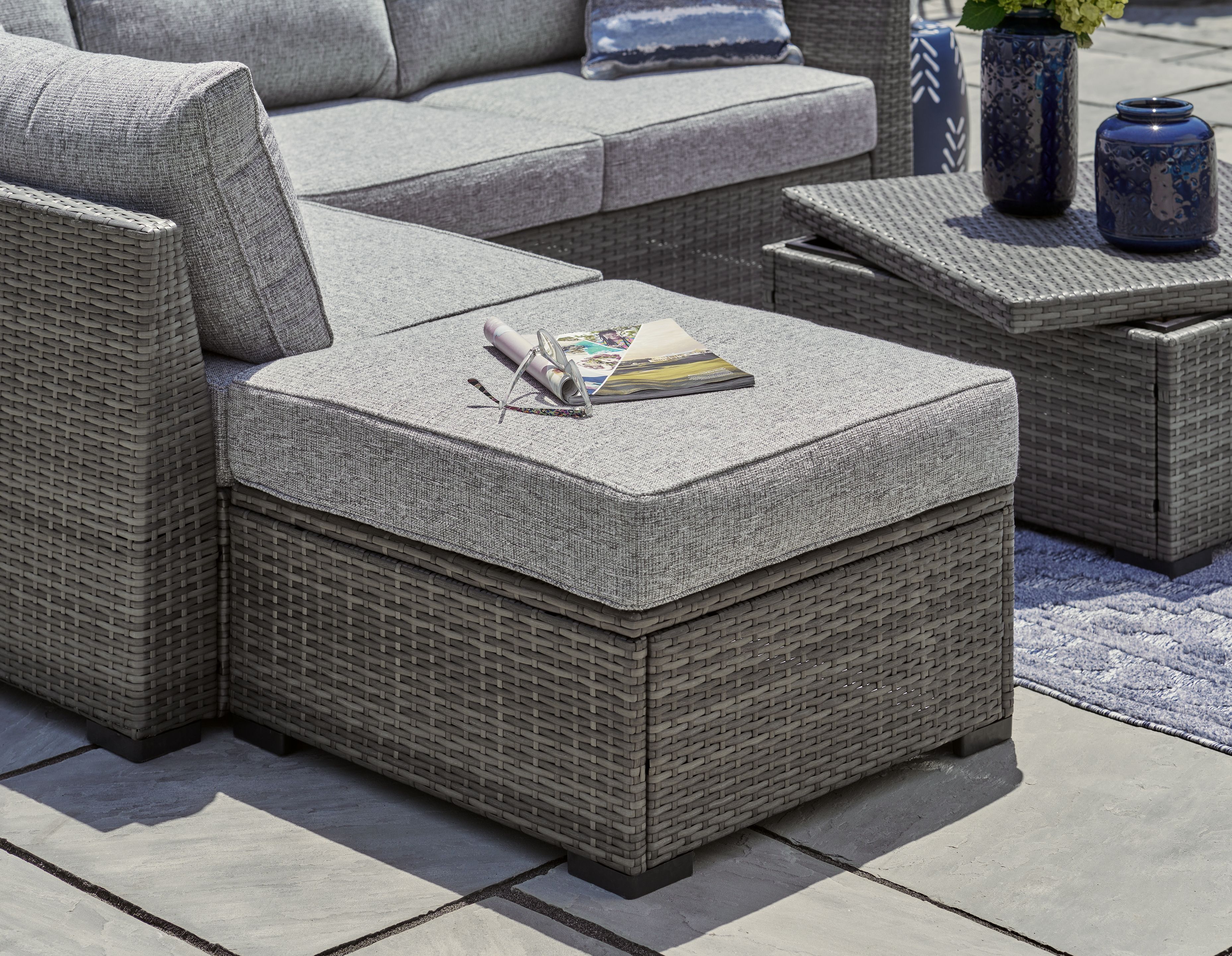 Ashley Furniture Petal Road - Loveseat Sectional, Ottoman, Table Set (Set of 4) - Gray - Image 7
