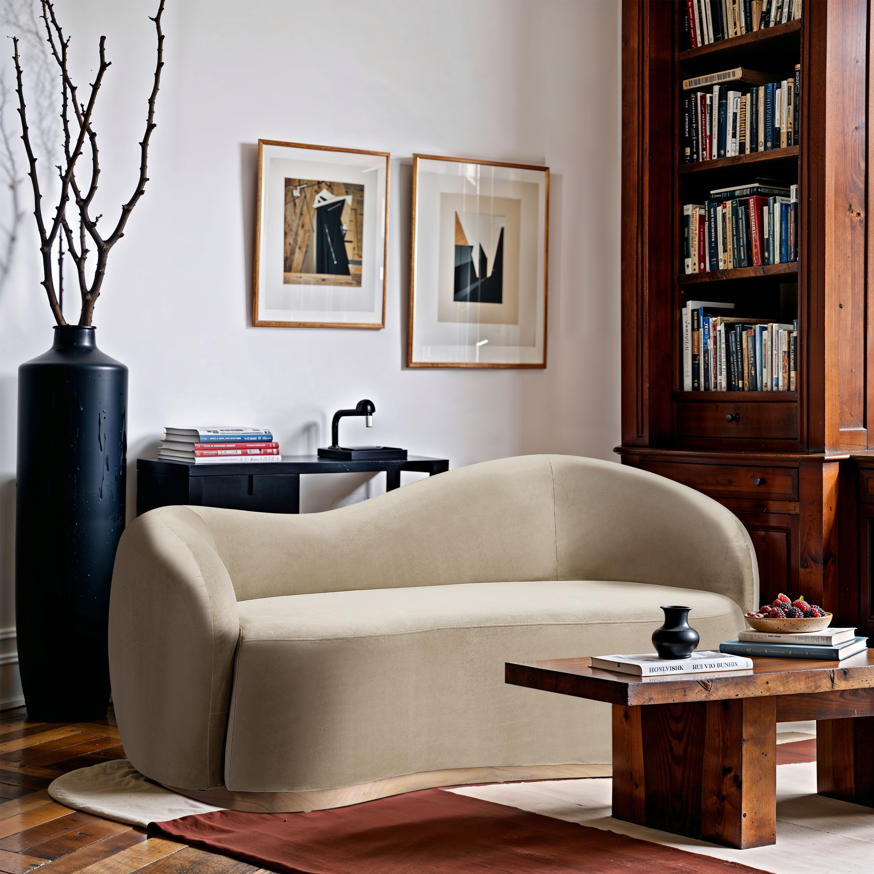 Gustavo - Velvet 72.5" Upholstered Loveseat - Cream