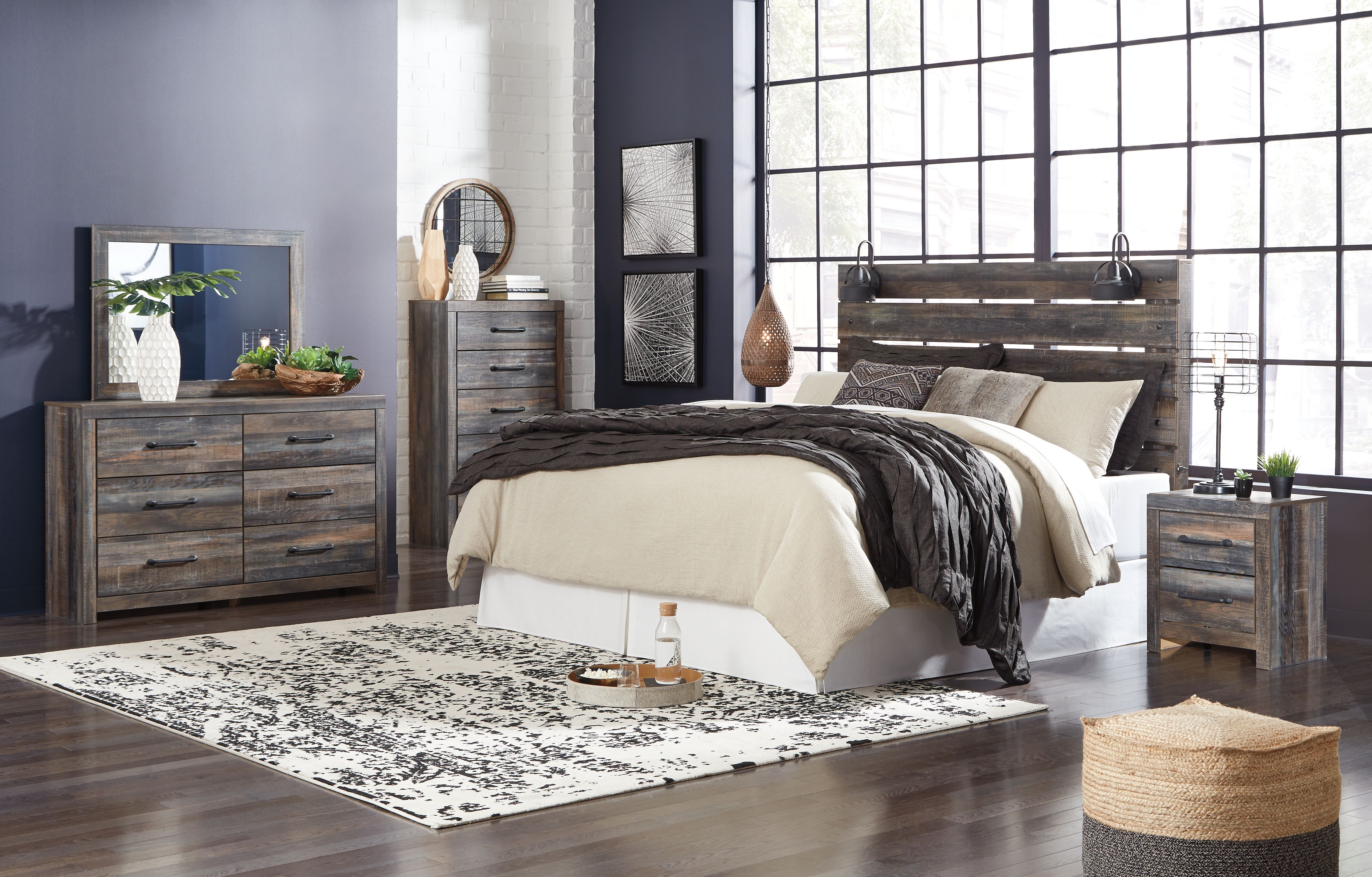 King · 6 Pc · Dresser, Mirror, Chest, King Panel Headboard, Nightstand, Bed Frame