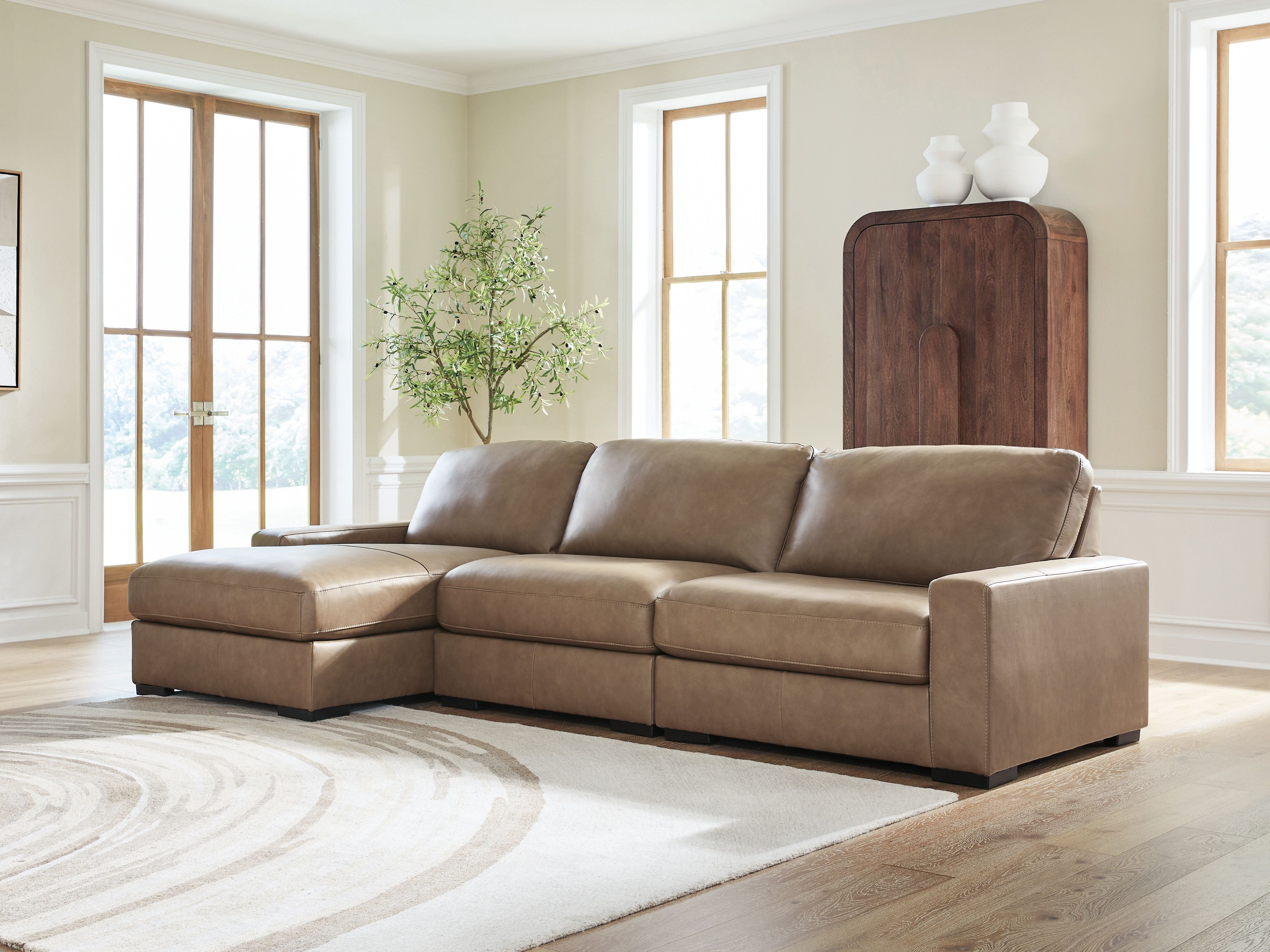 Ashley Furniture Veronella - 3-Piece Sectional With LAF Corner Chaise - Sahara - Image 3