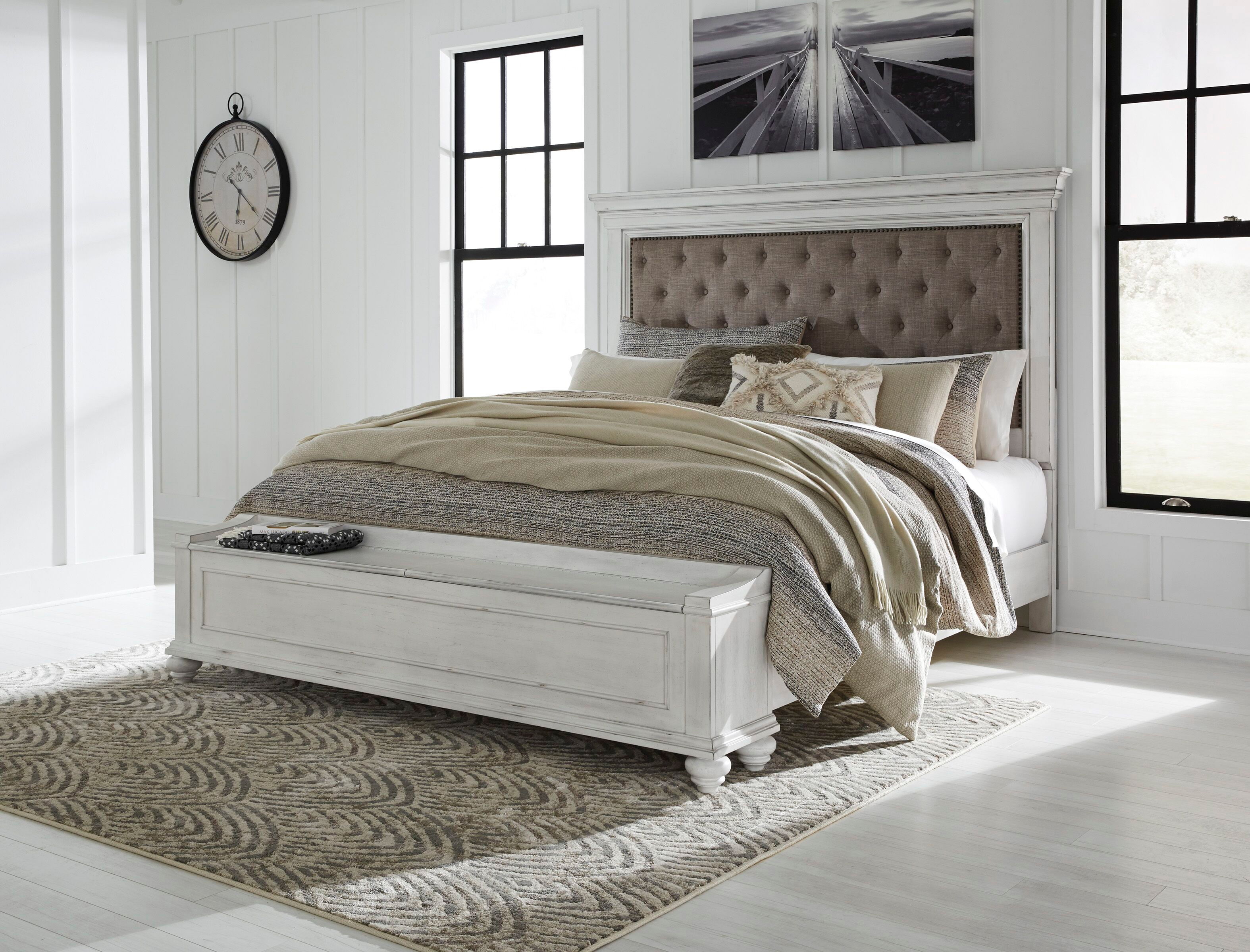 Ashley Furniture Kanwyn - 5 Pc. - Dresser, Mirror, Queen Upholstered Bed with Storage Bench - Whitewash - Image 4