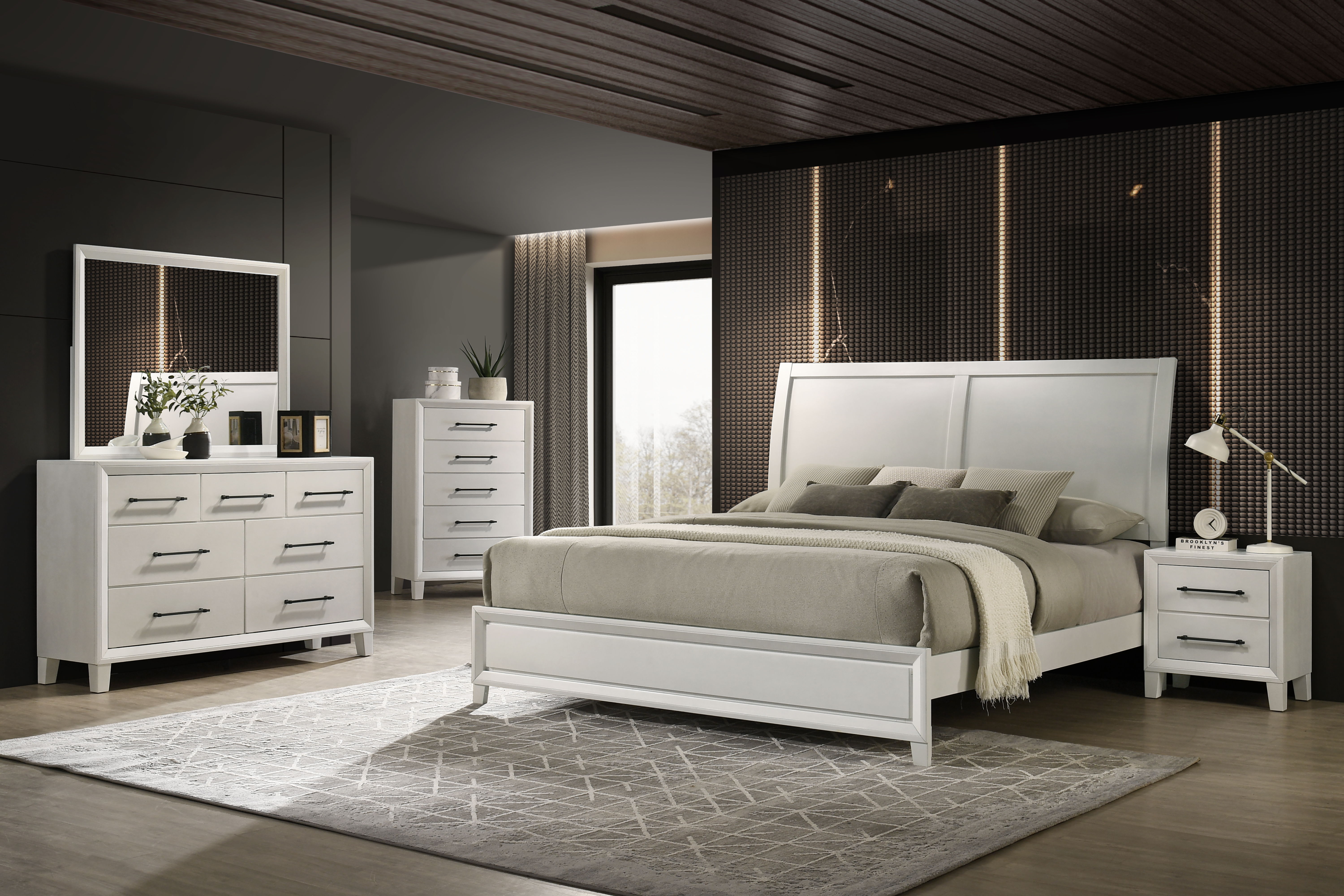 Ballard - 5 Drawer Chest - White