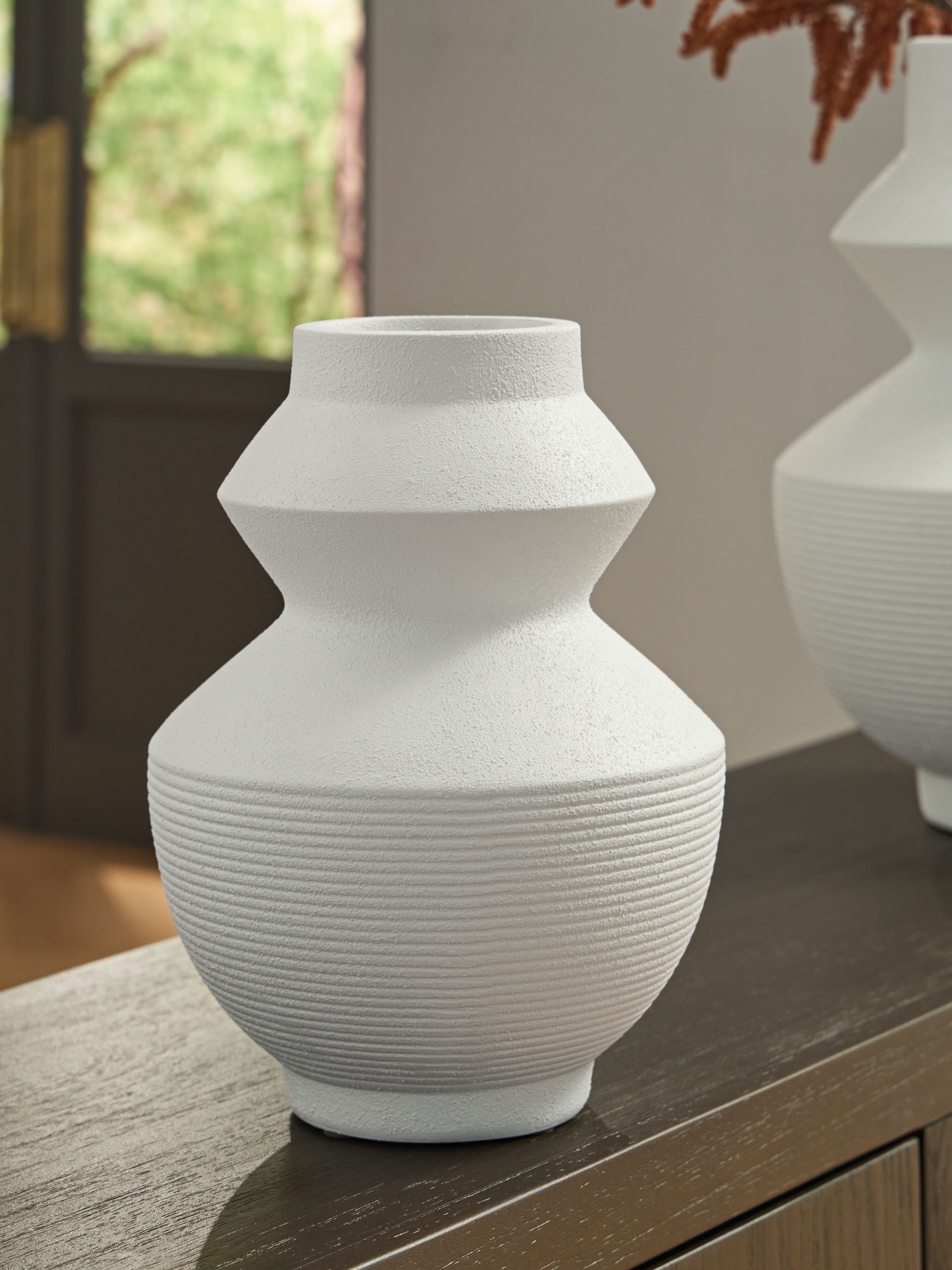 Naveen - Vase - 13" - White