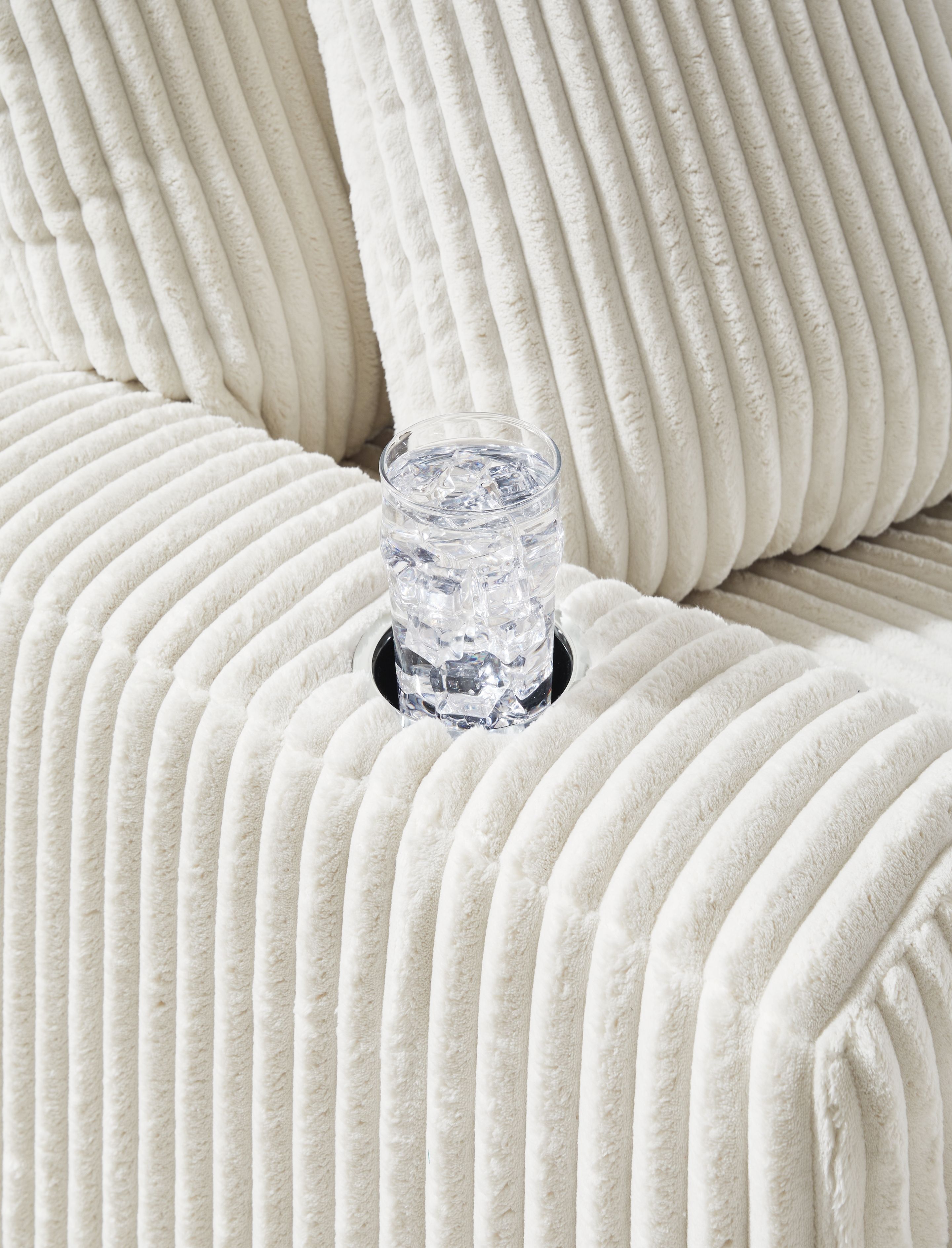 Ashley Furniture Lindyn - Chaise - Ivory - Image 6
