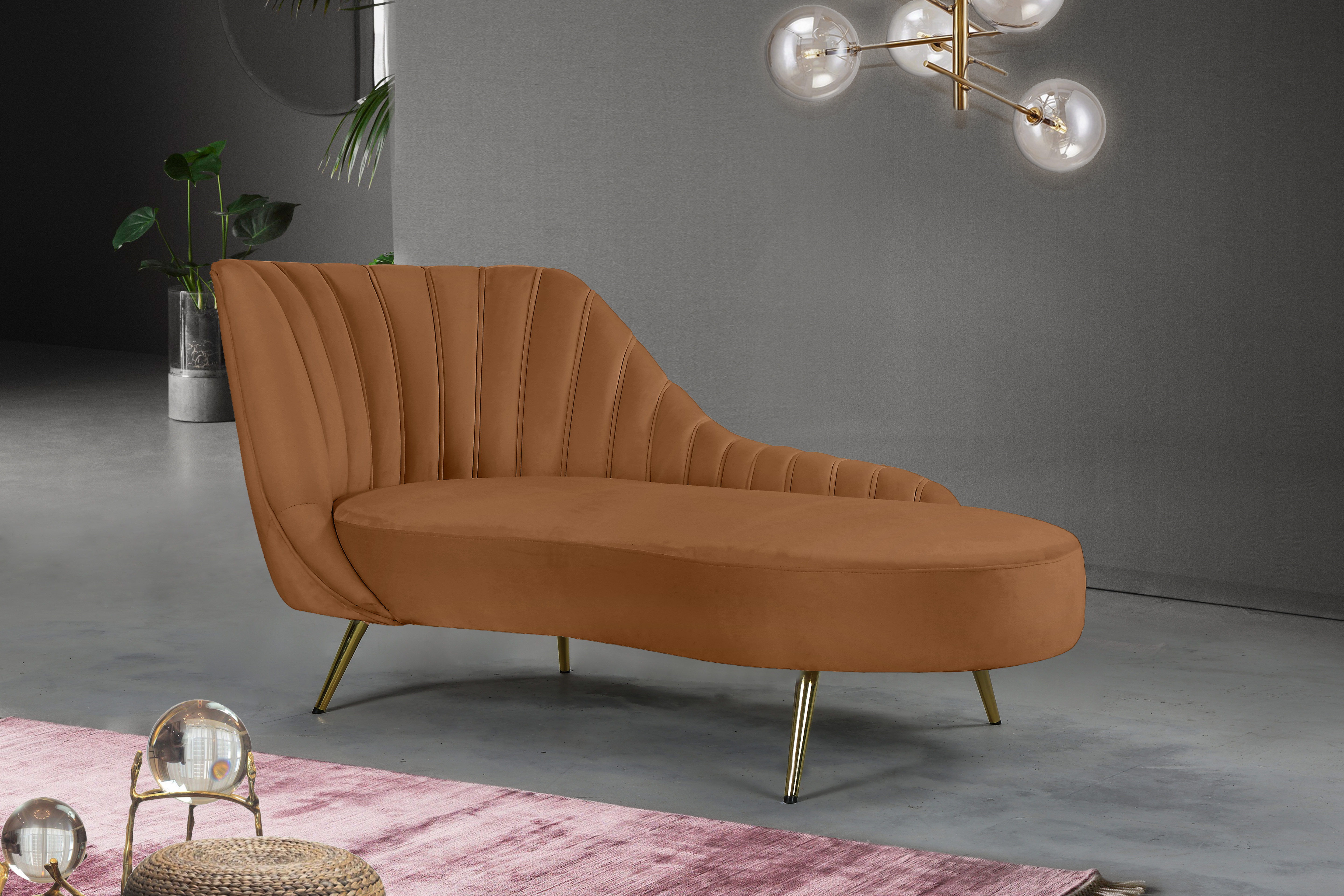 Margo - Chaise - Saddle