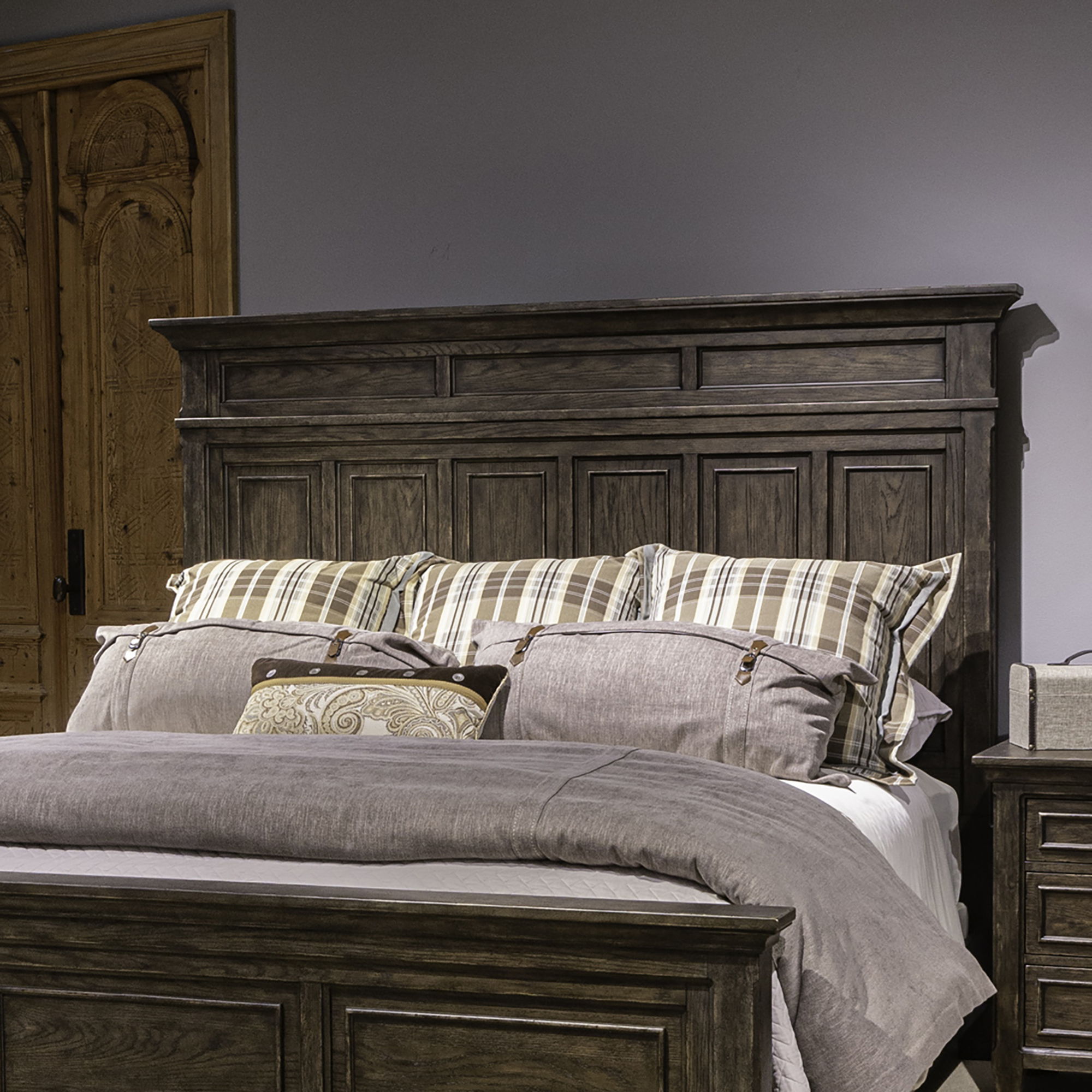 Liberty Furniture Paradise Valley King Panel Headboard Dark Brown FurnitureDepotOhio
