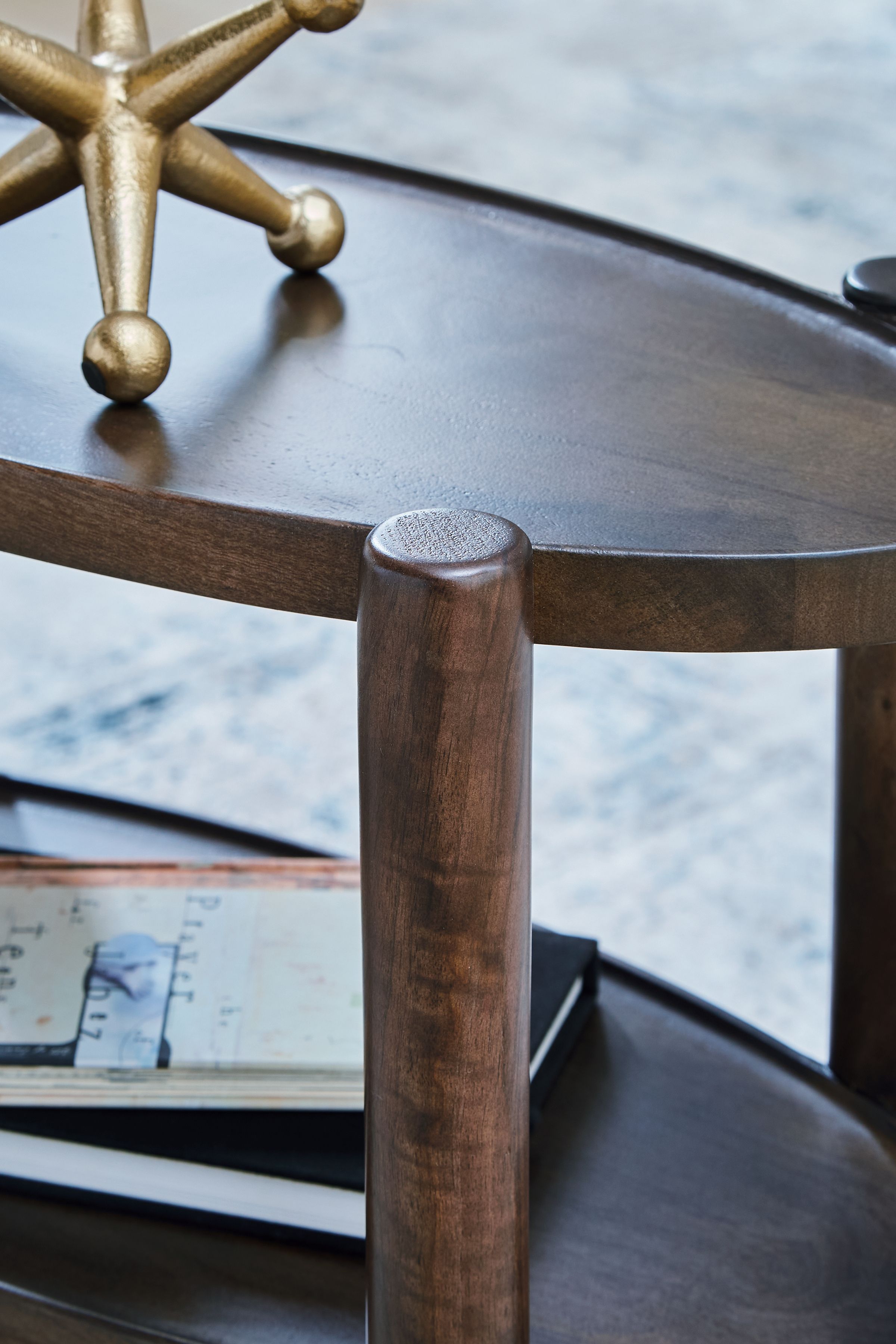 Ashley Furniture Wiattbury - Accent Table - Gray Brown - Image 4