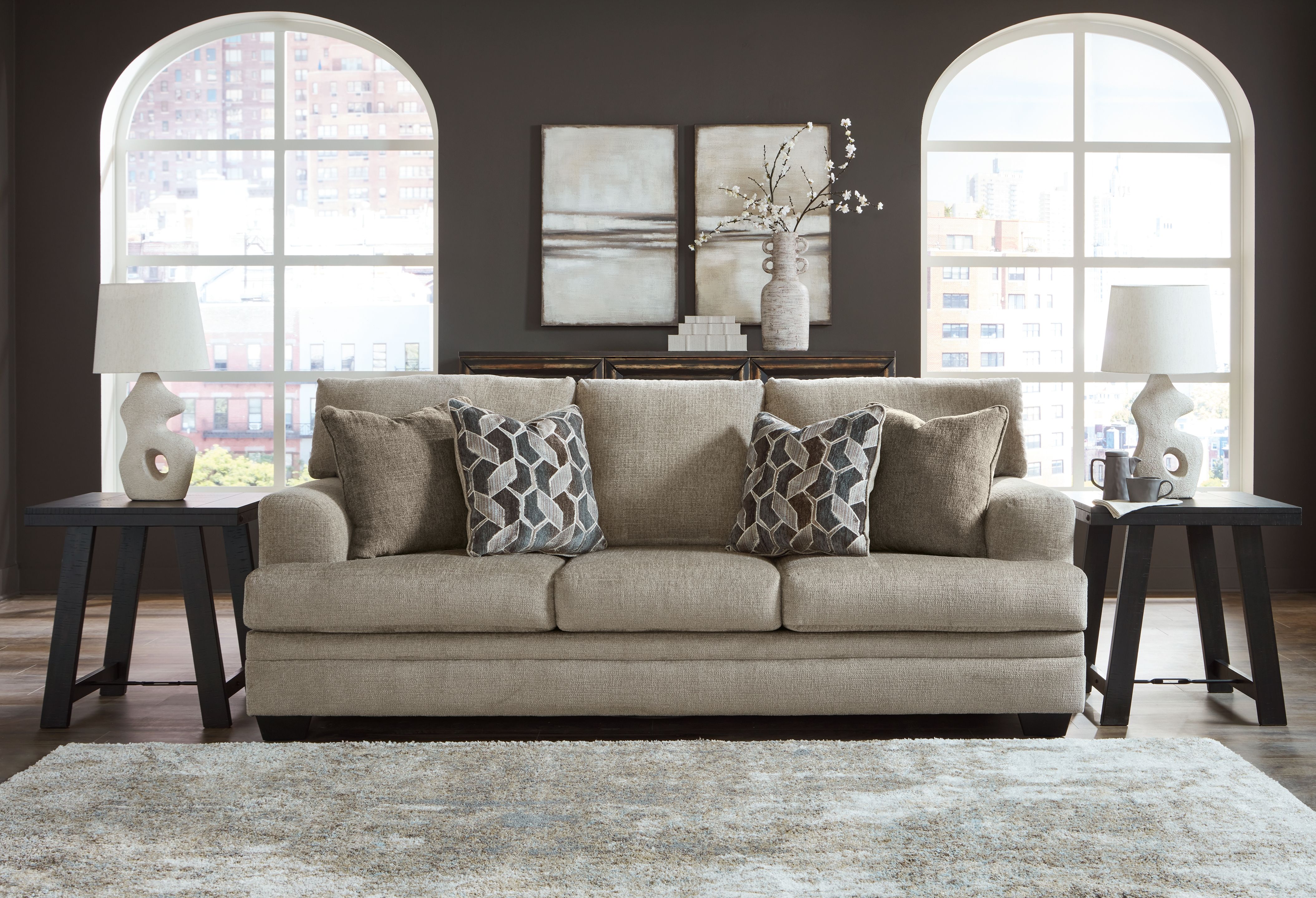 Stonemeade - Sofa - Taupe