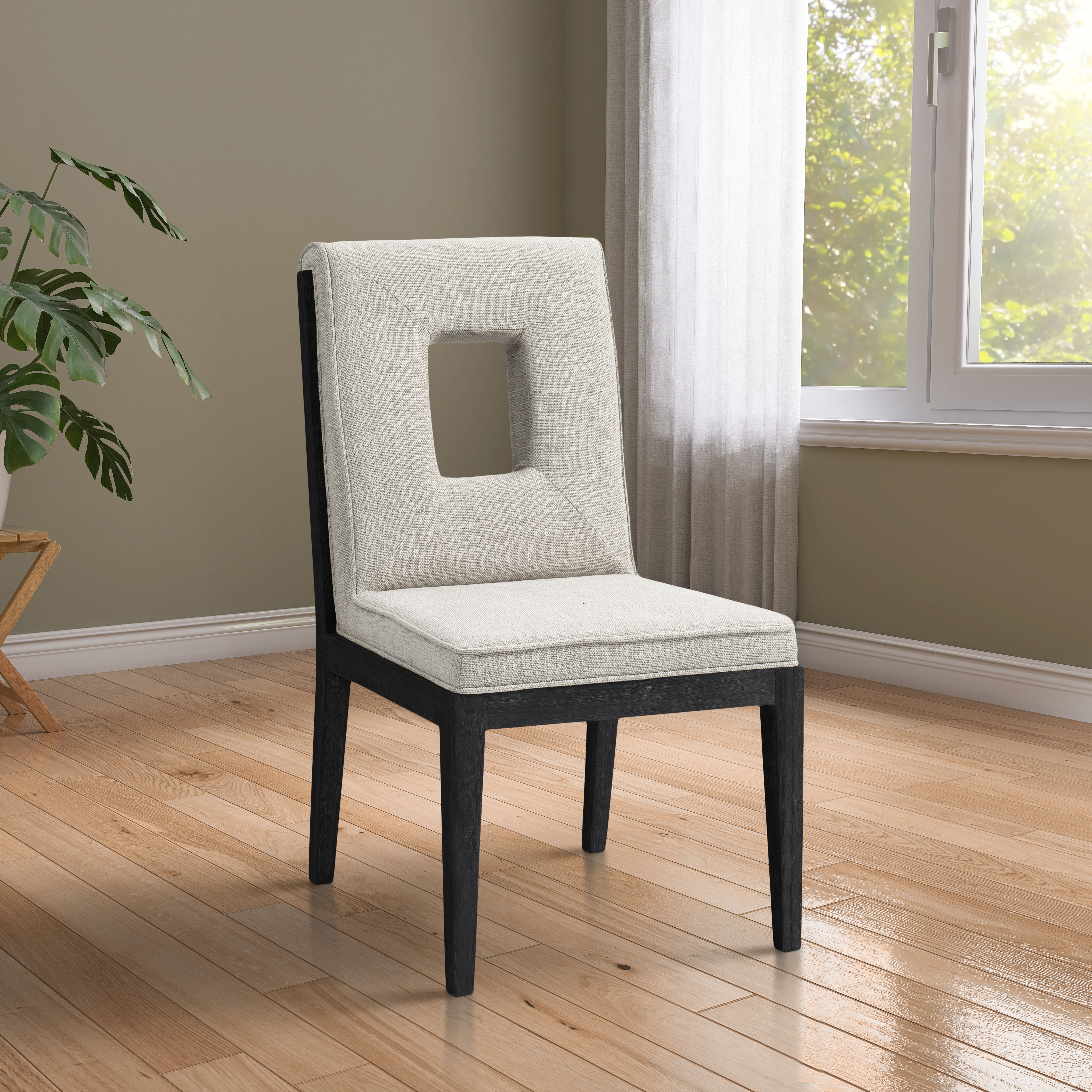 Gwendolyn - Dining Side Chair With Black Frame (Set of 2) - Cream