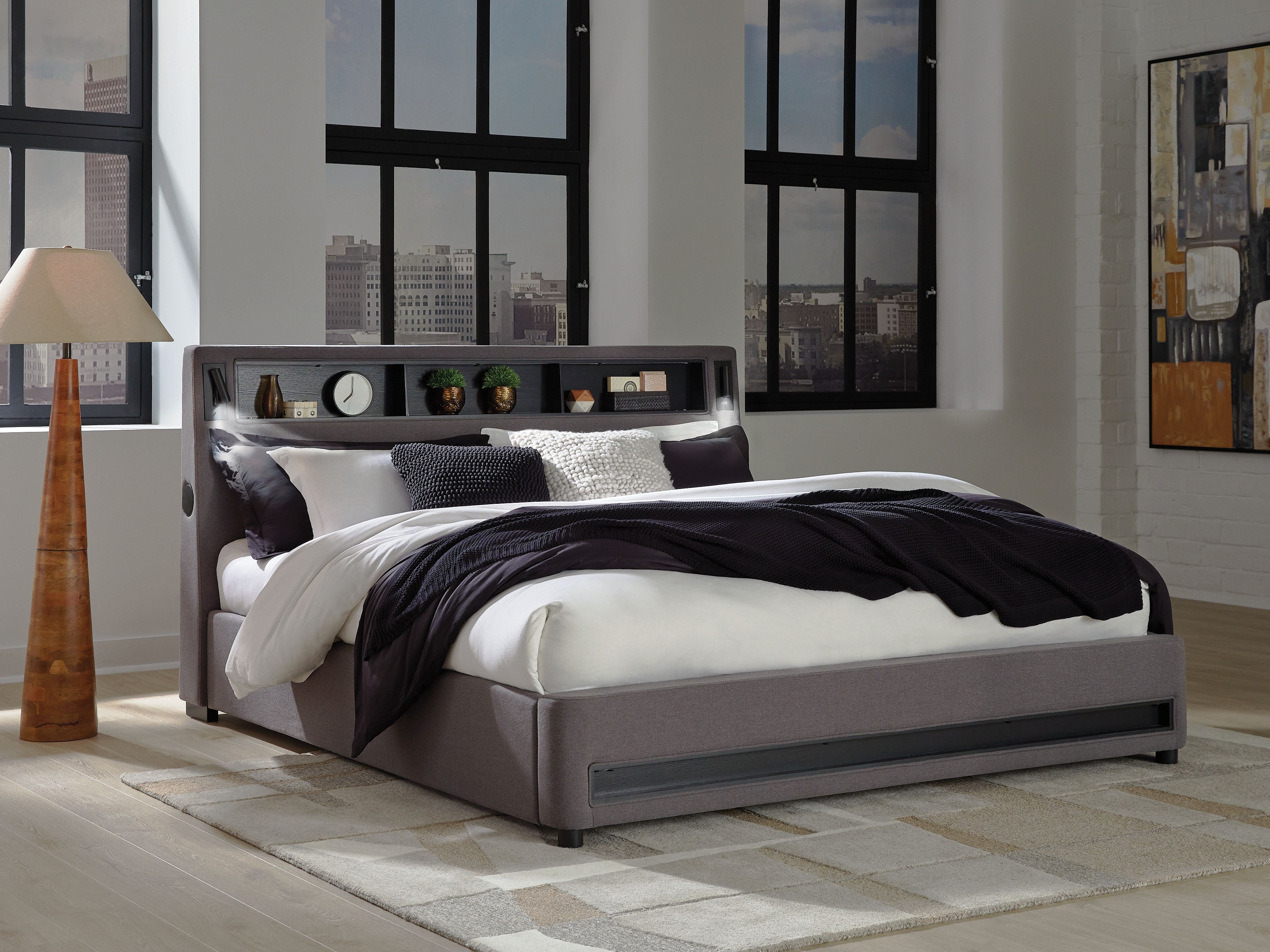 Verishaw - King Upholstered Bed With Wireless Audio - Gray