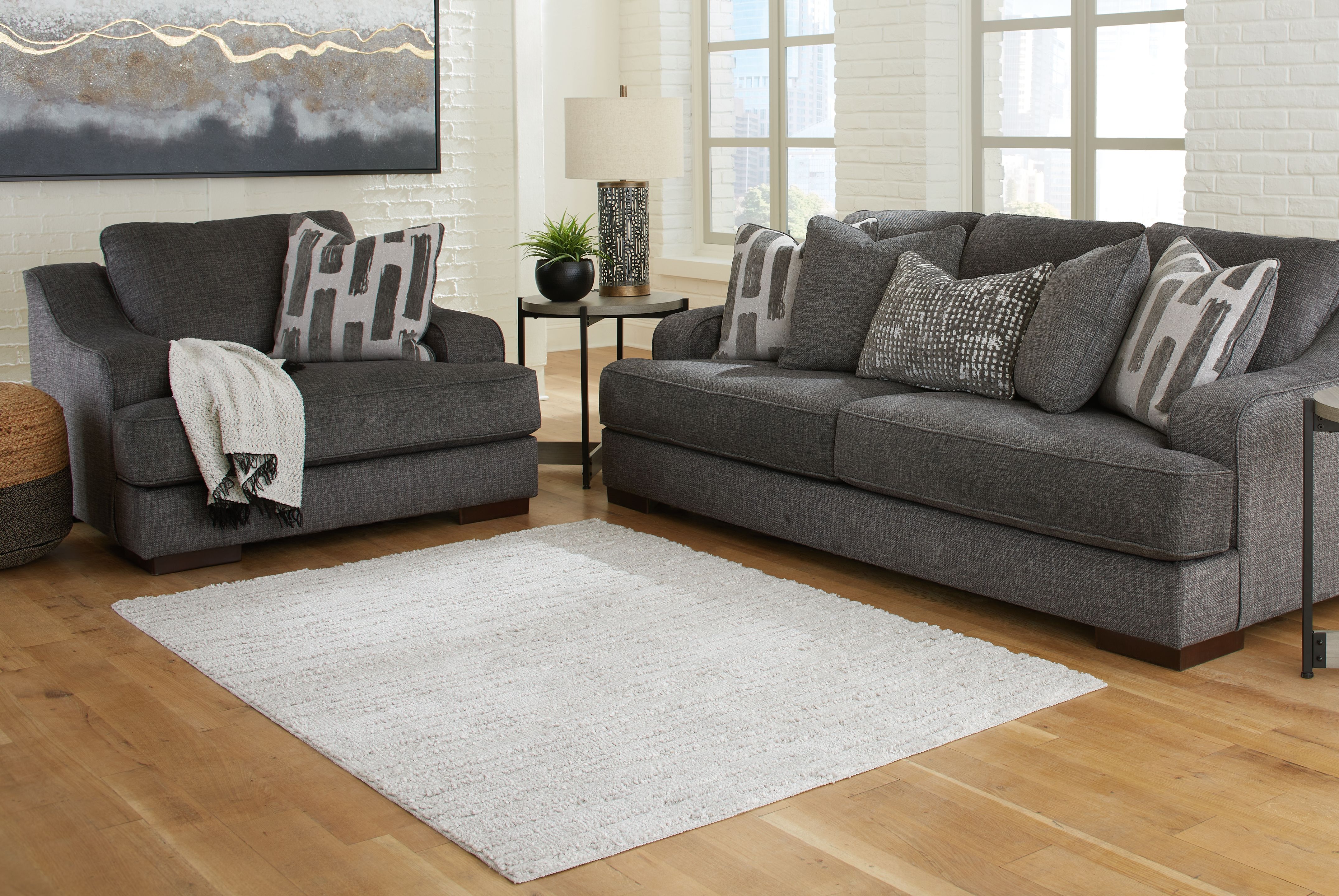 Ivygail - 5' x 7' Rug - Gray