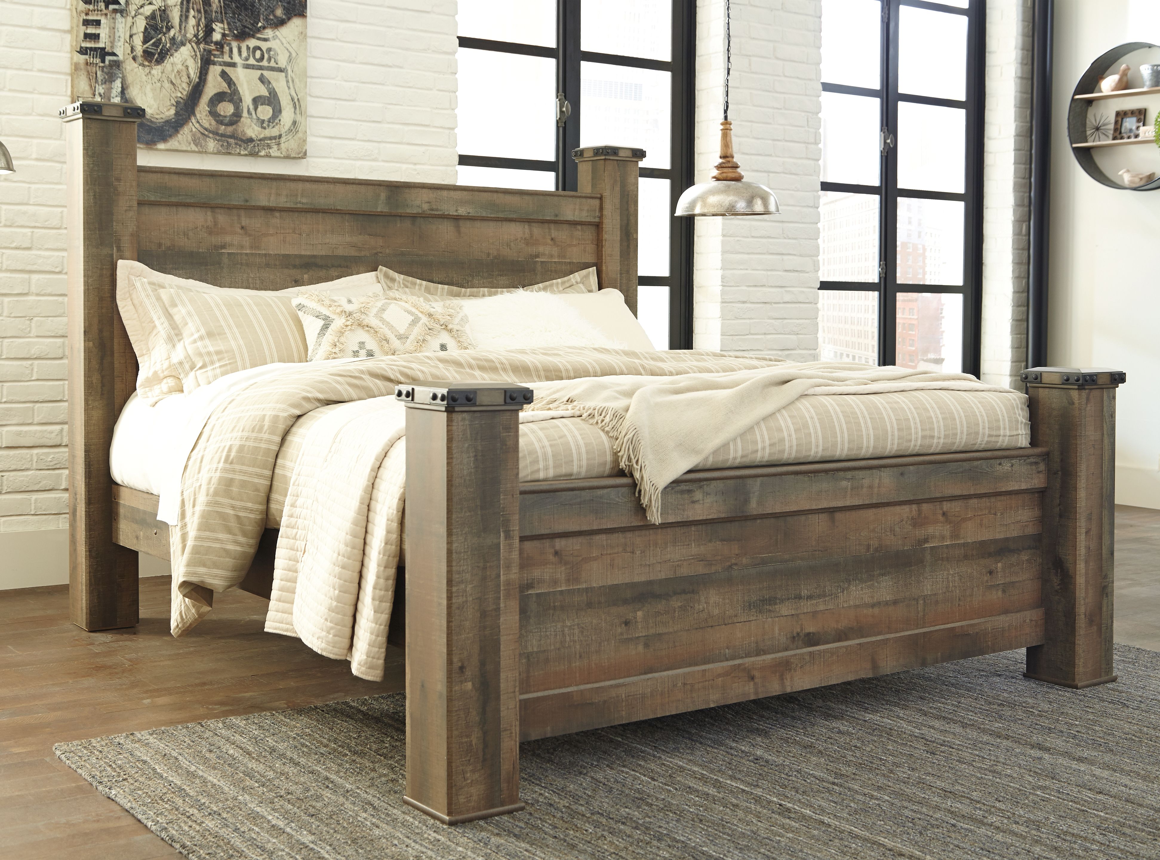 Trinell - King Poster Bed - Brown