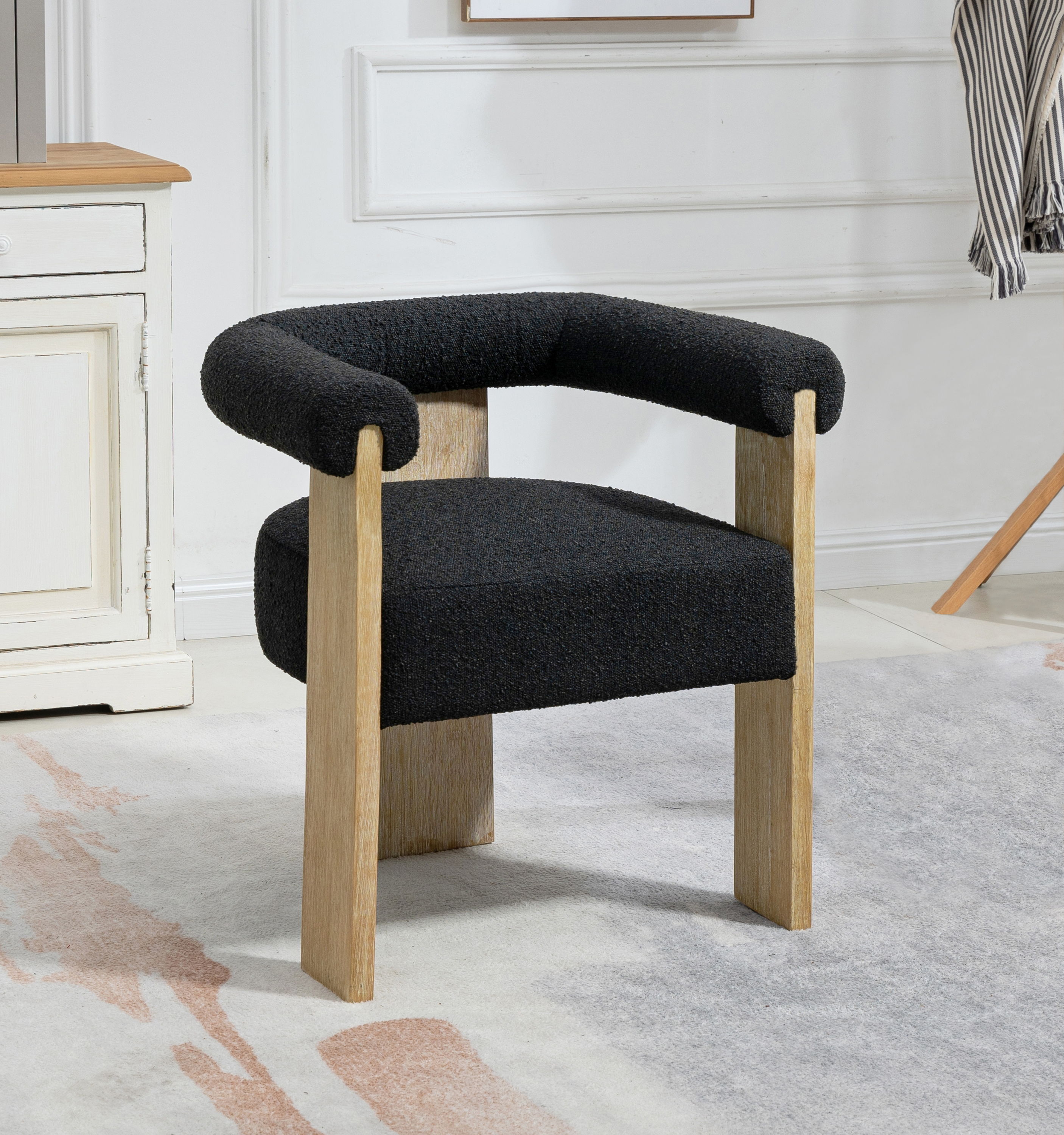 Barrel - Dining Chair - Natural / Black