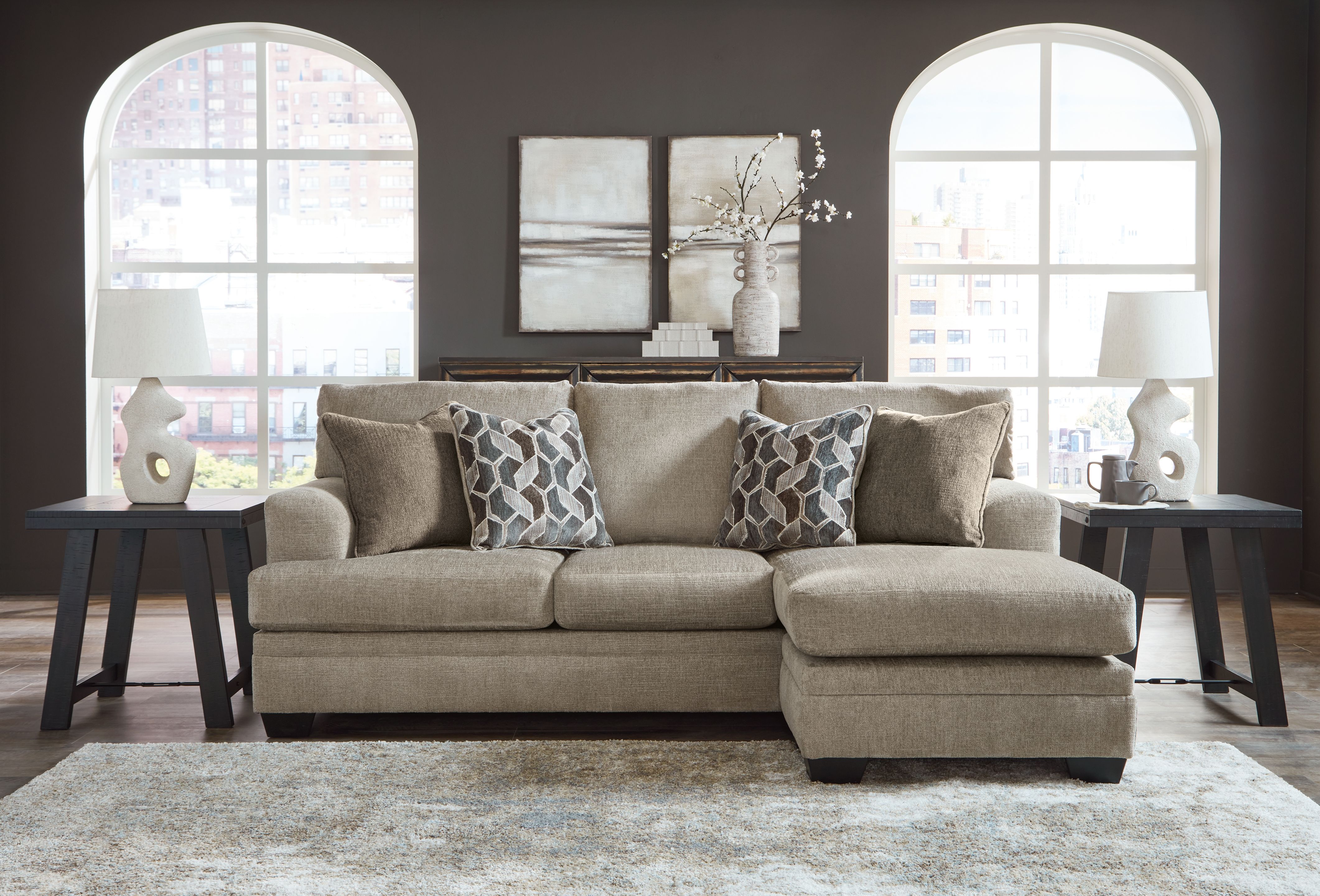 Stonemeade - Sofa Chaise - Taupe