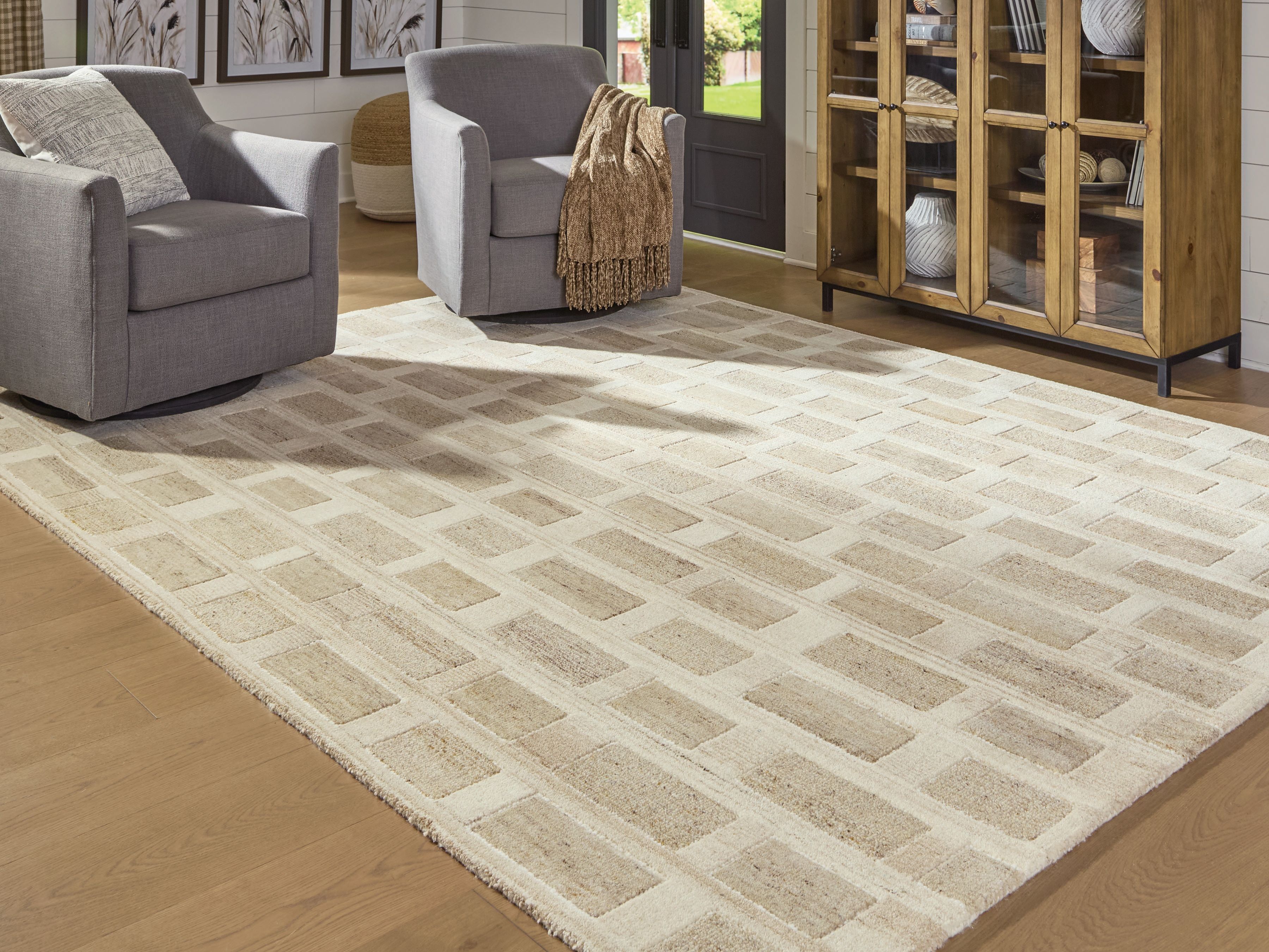 Lisgrove - 8' x 10' Rug - Tan / Brown / White
