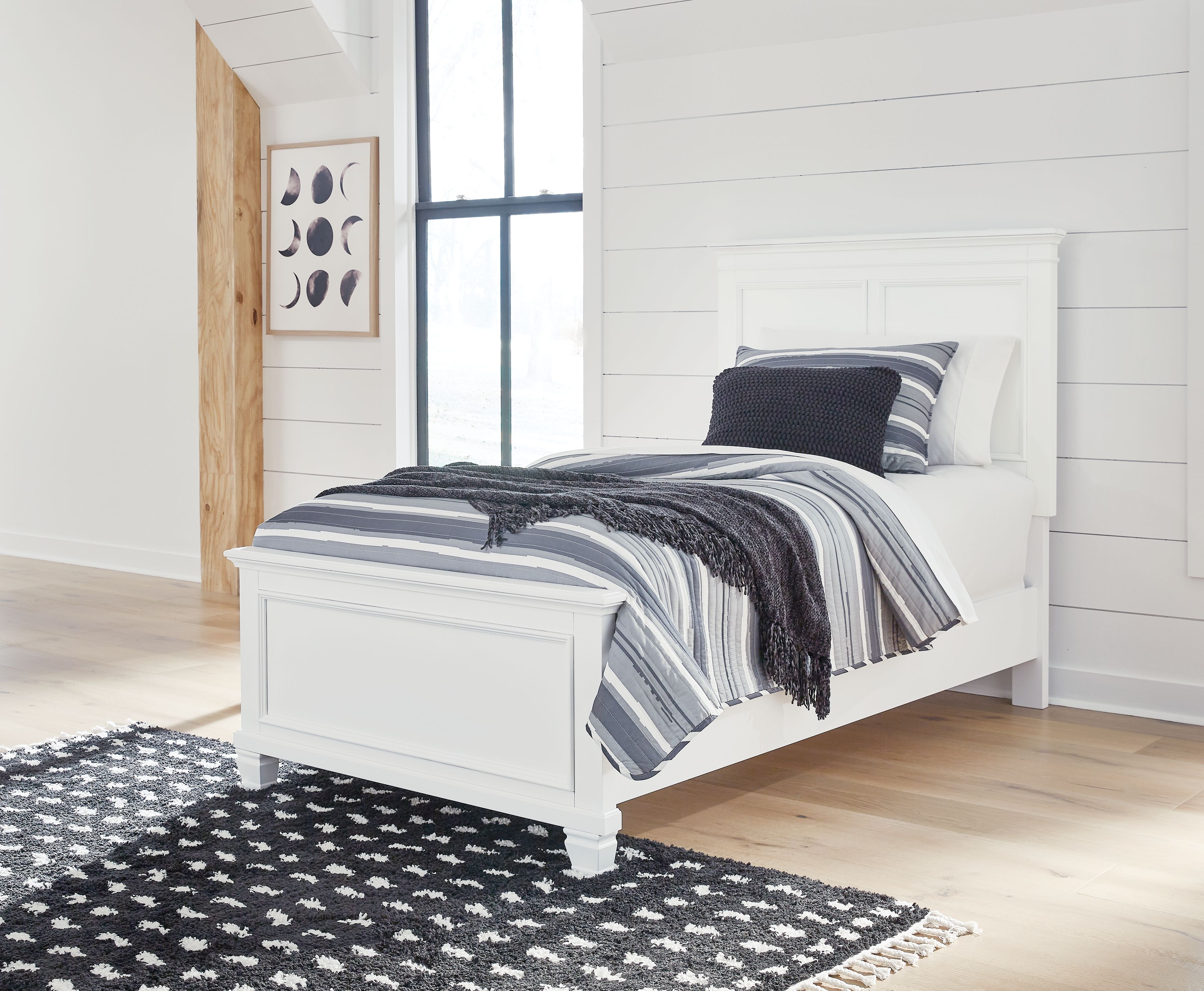 Ashley Furniture Fortman - Twin Panel Bed - White - Image 2