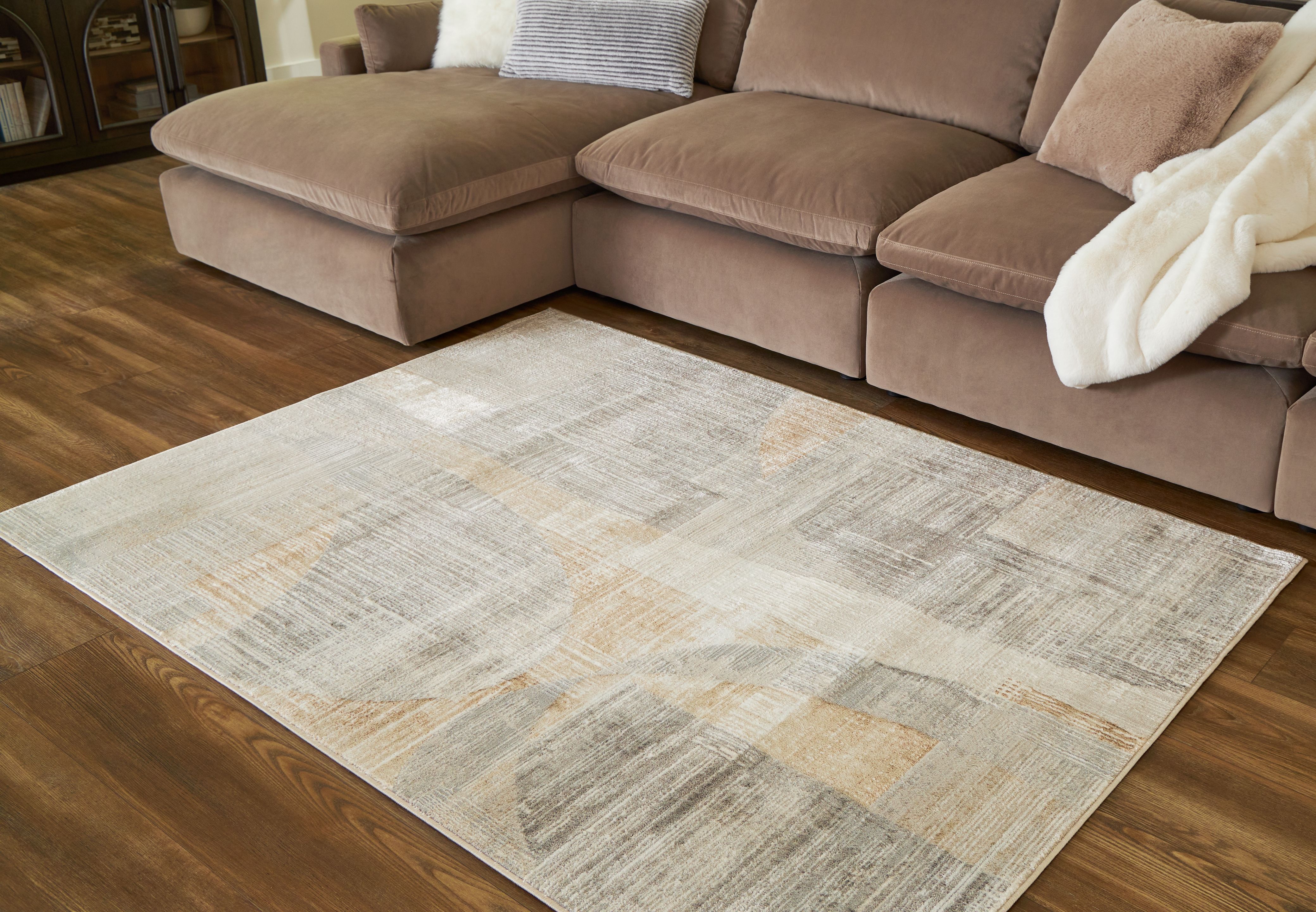Truward - 5' x 7' Rug - Linen / Gray / Caramel