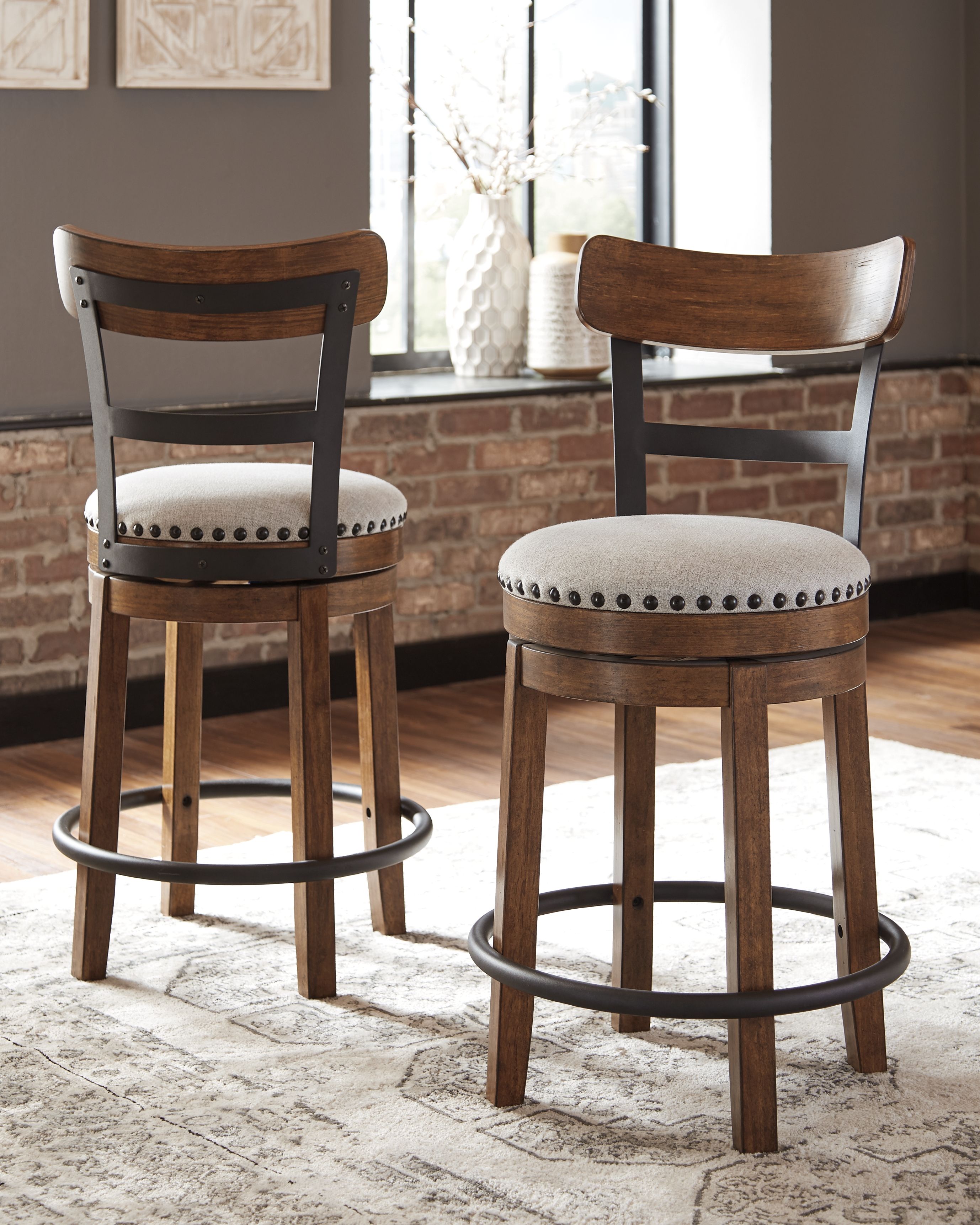 Valebeck - UPH Swivel Barstool  - Brown