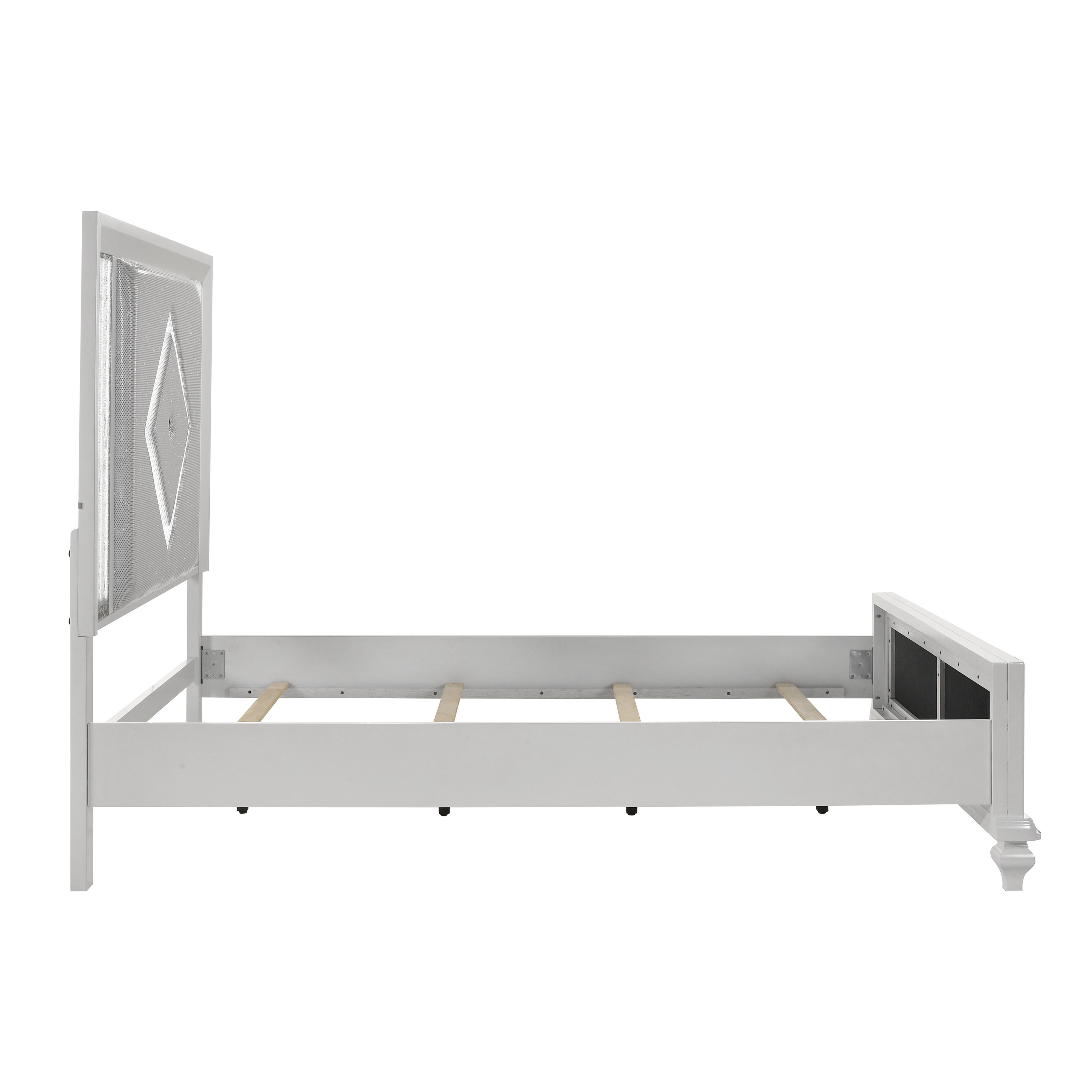 Stardust - 5/0 Queen Bed - White