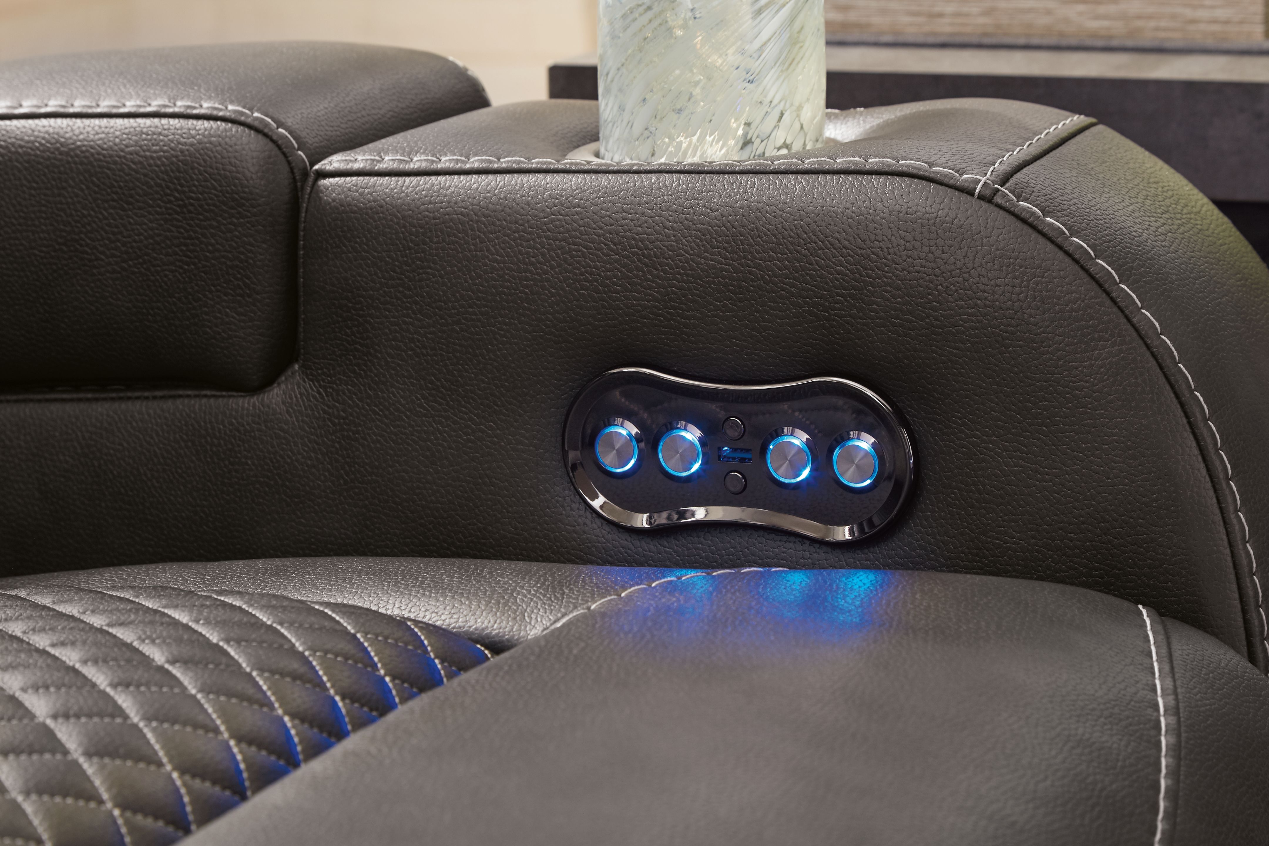 Ashley Furniture Fyne-Dyme - Power Reclining Loveseat with Console/Adj Hdrst - Shadow - Image 13