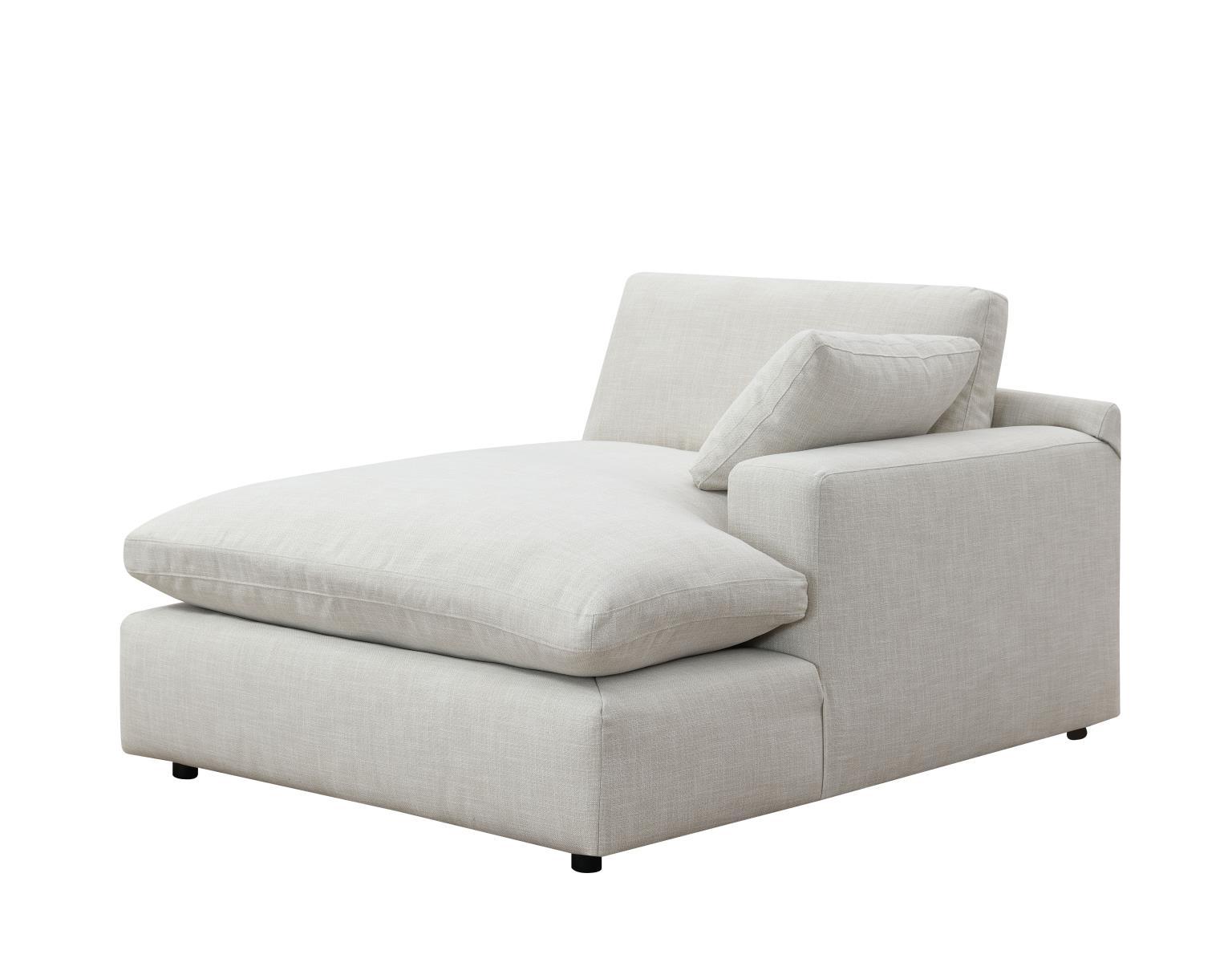 U246 - 5 Piece Sectional (2 Armless Chairs, 1 Right Chaise, 1 LAFSeat, 1 Wedge) - White