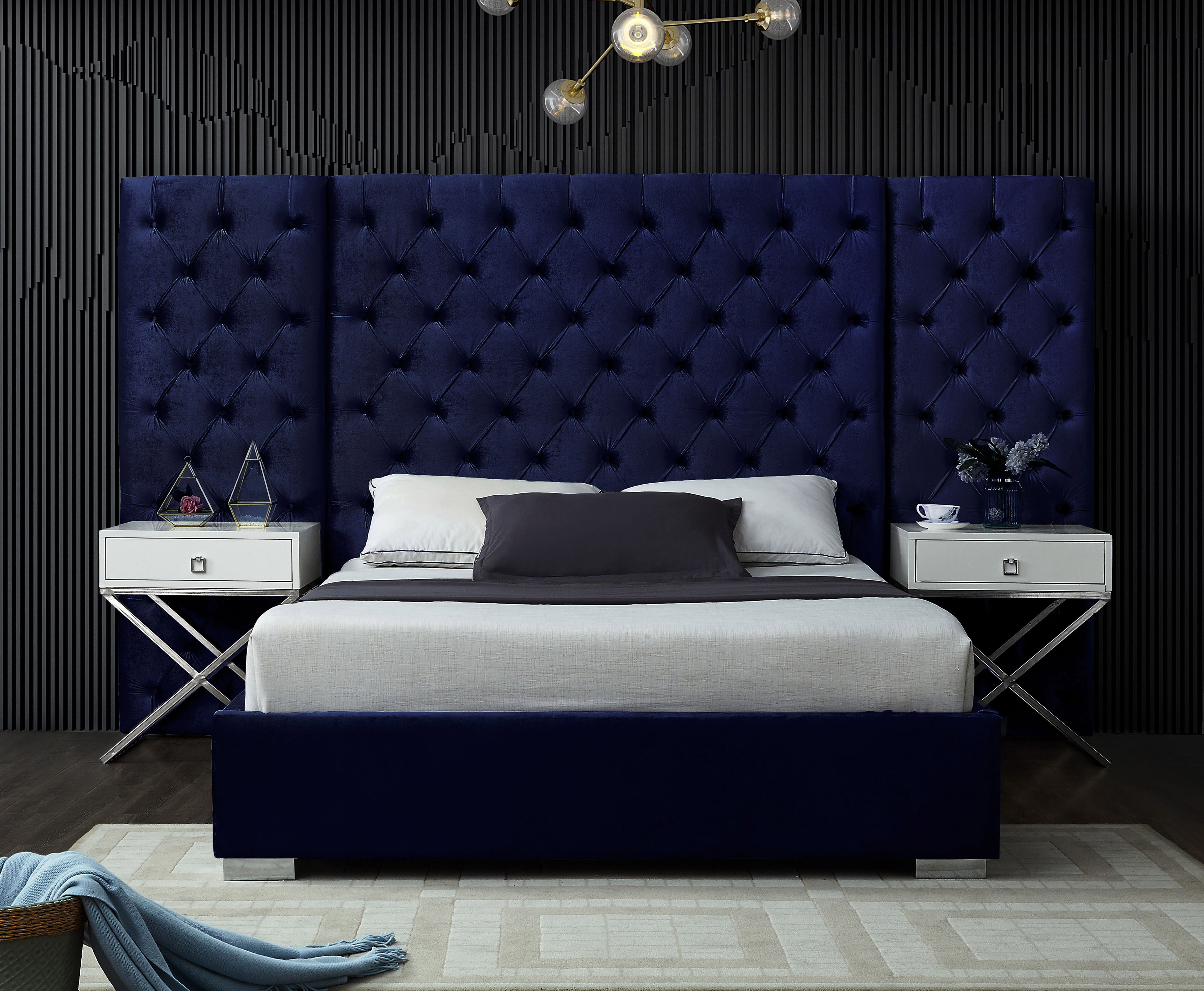 Grande - King Bed - Navy