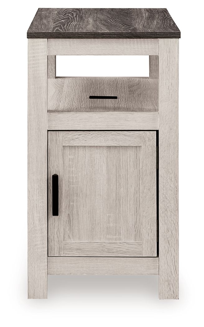 Ashley Furniture Fendenmore - Chair Side Table - Two-tone - Image 5