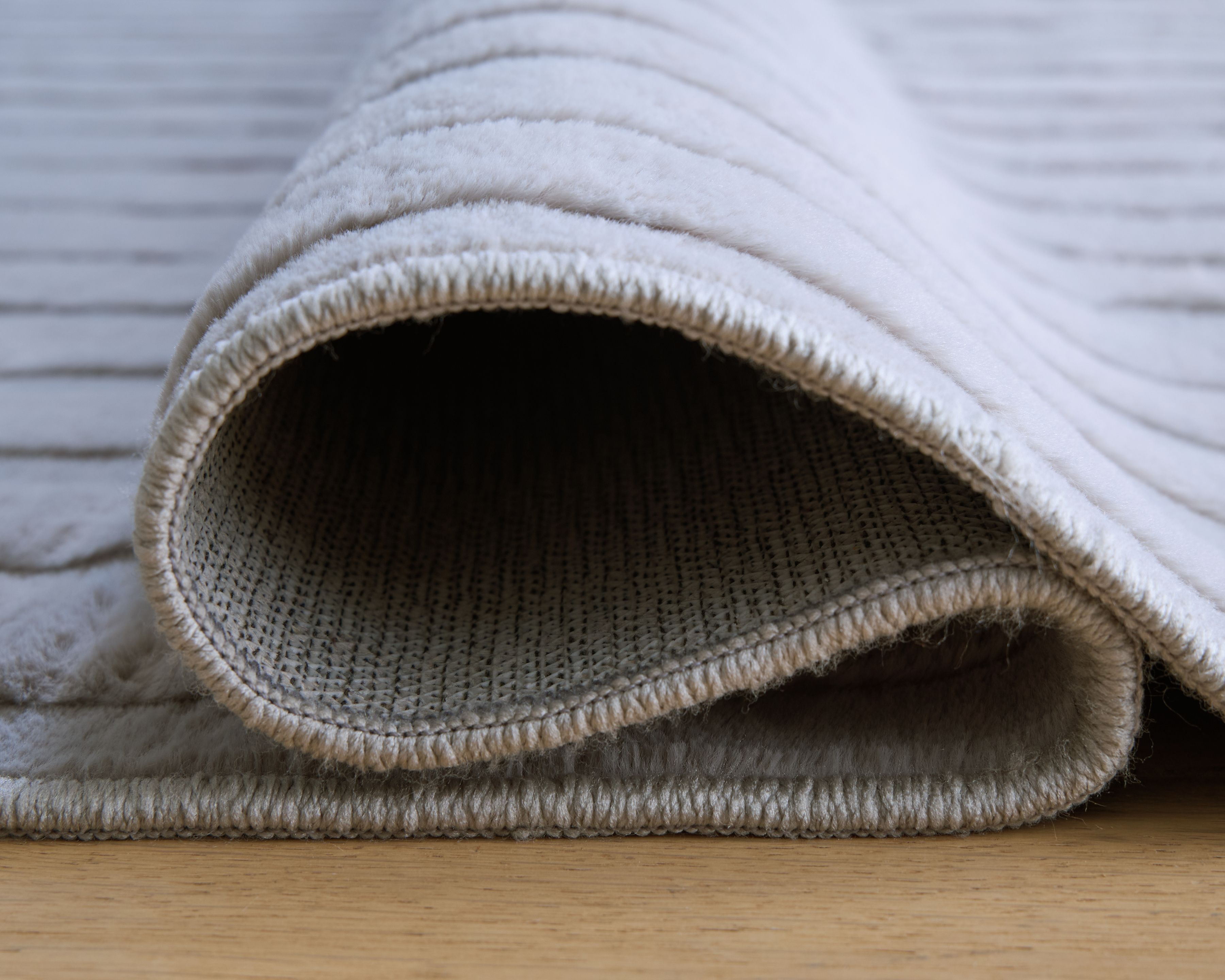 Worthley - 8' x 10' Washable Rug - Gray