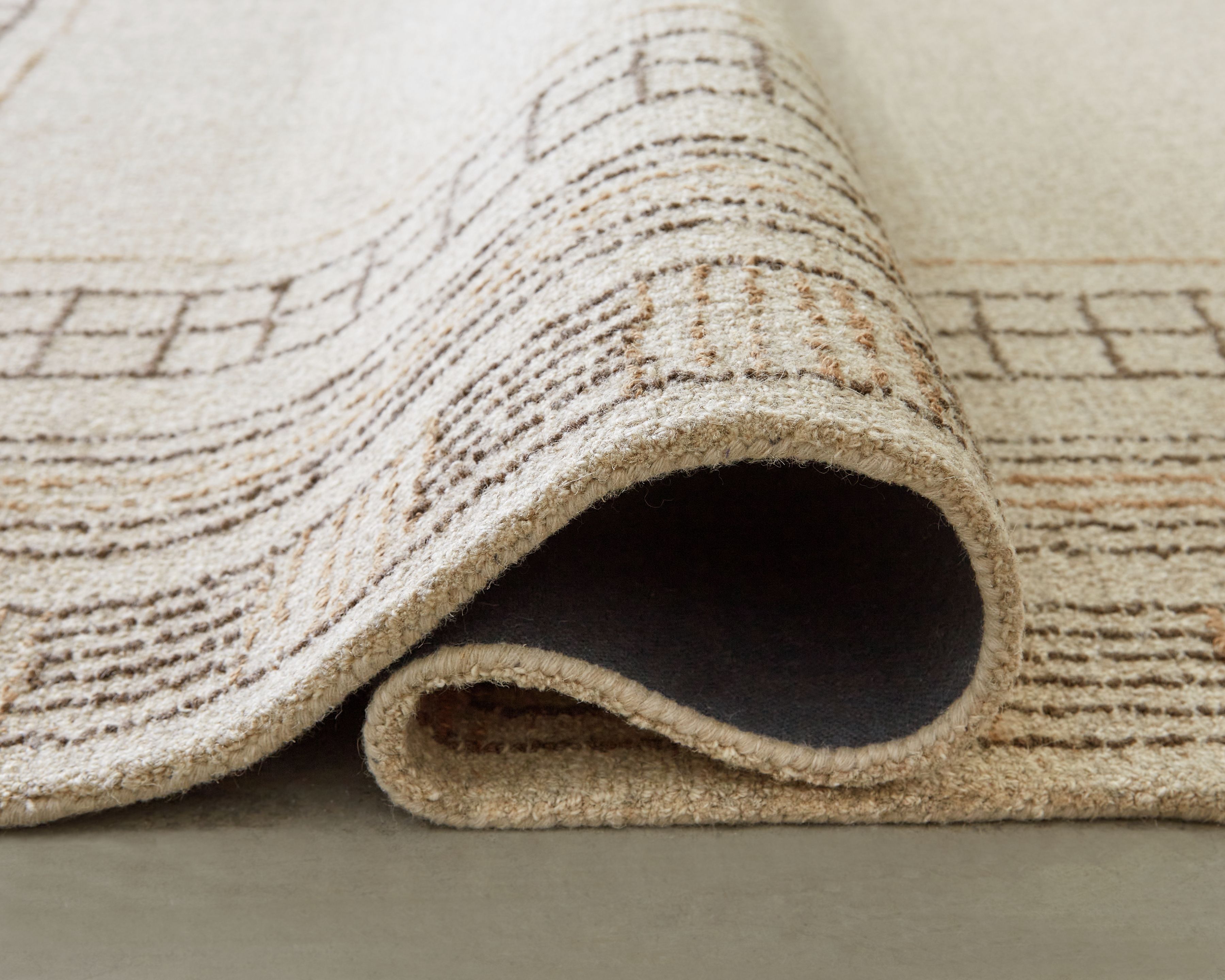 Idaman - 8' x 10' Rug - Taupe / Brown