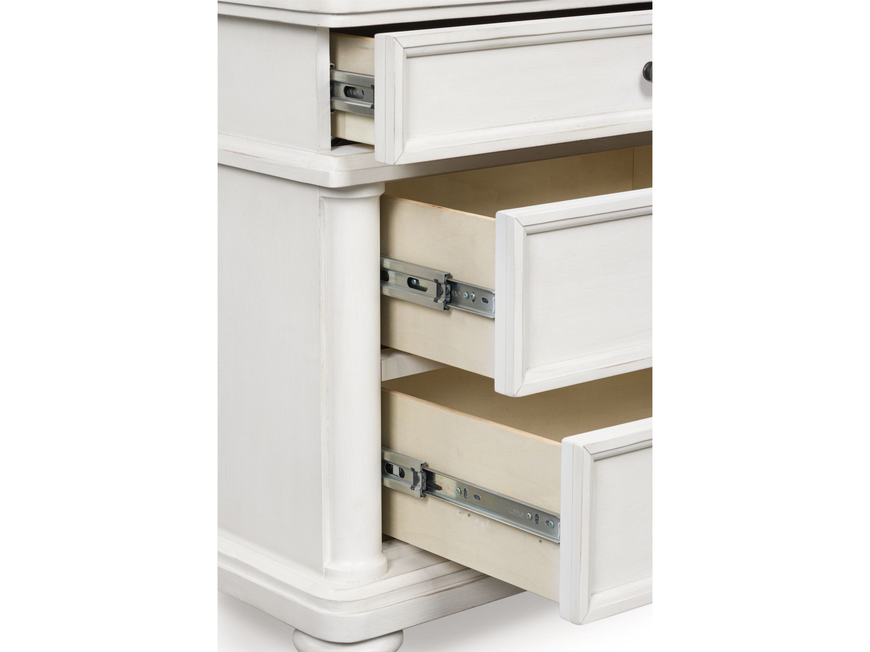 Rowlenstown - Dresser And Mirror - Antique White