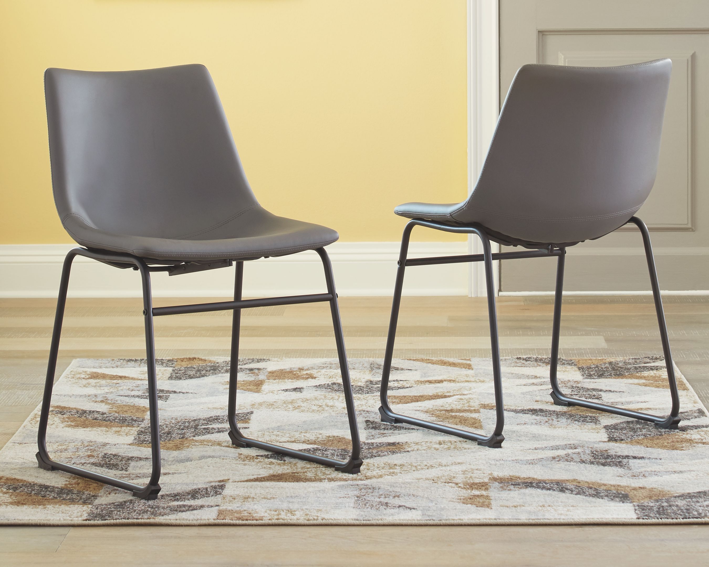 Centiar - Dining UPH Side Chair (Set of 2) - Gray