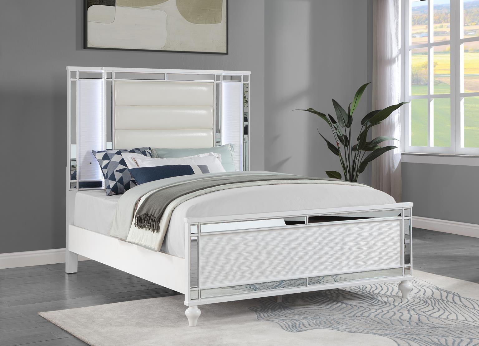 B224 - Upholstered Queen Bed With LED Light - Gloss