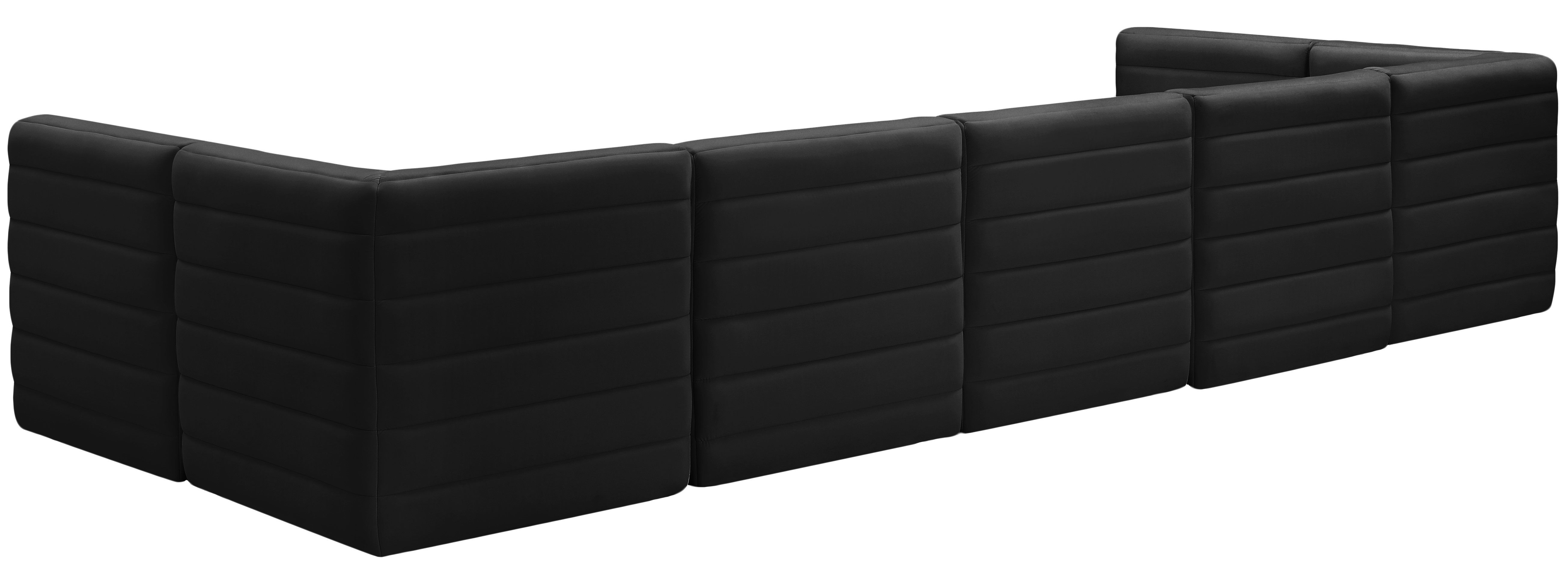 Quincy - 7 Piece Modular U-Shaped Sectional - Black