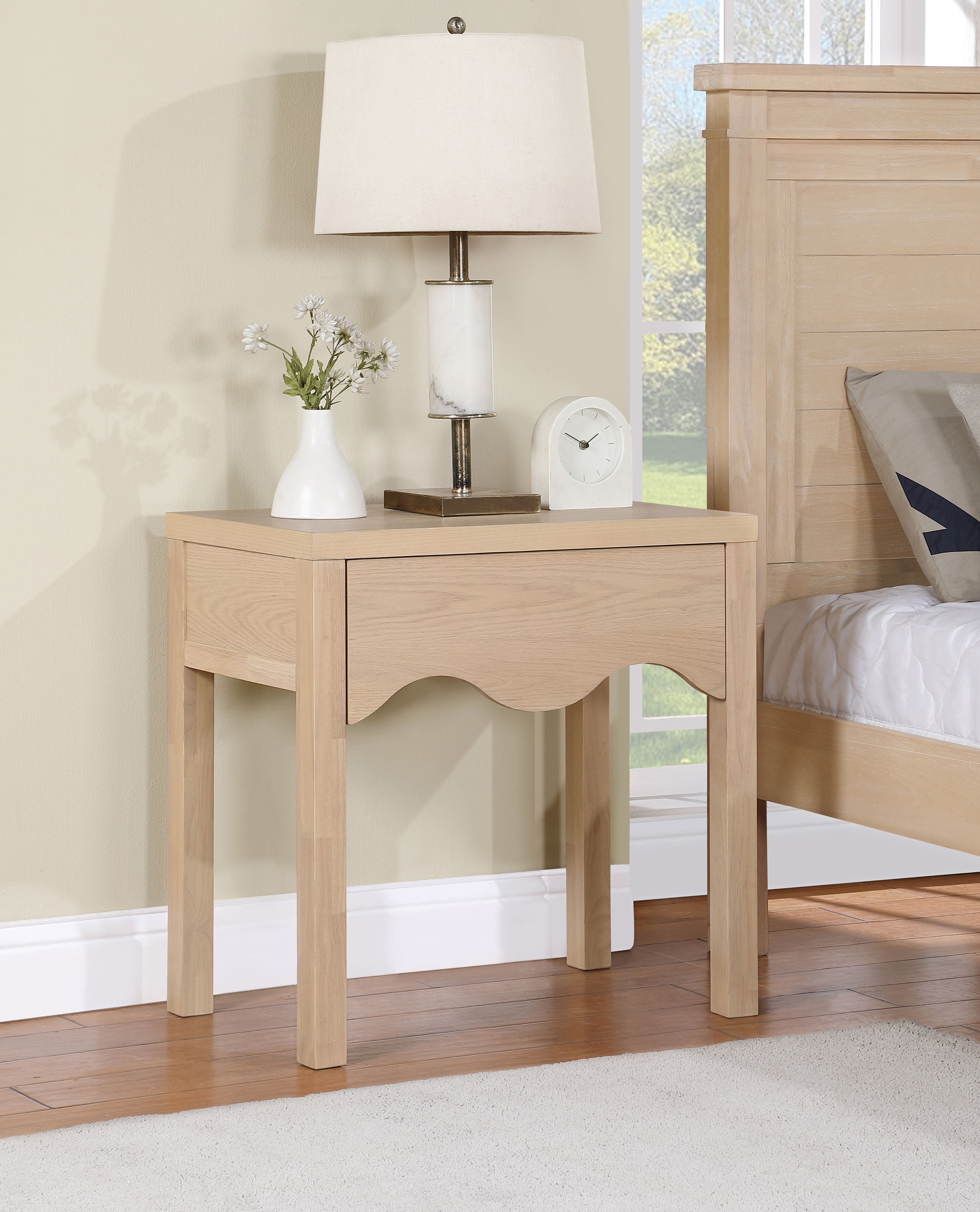 Fiora - Night Stand - Natural
