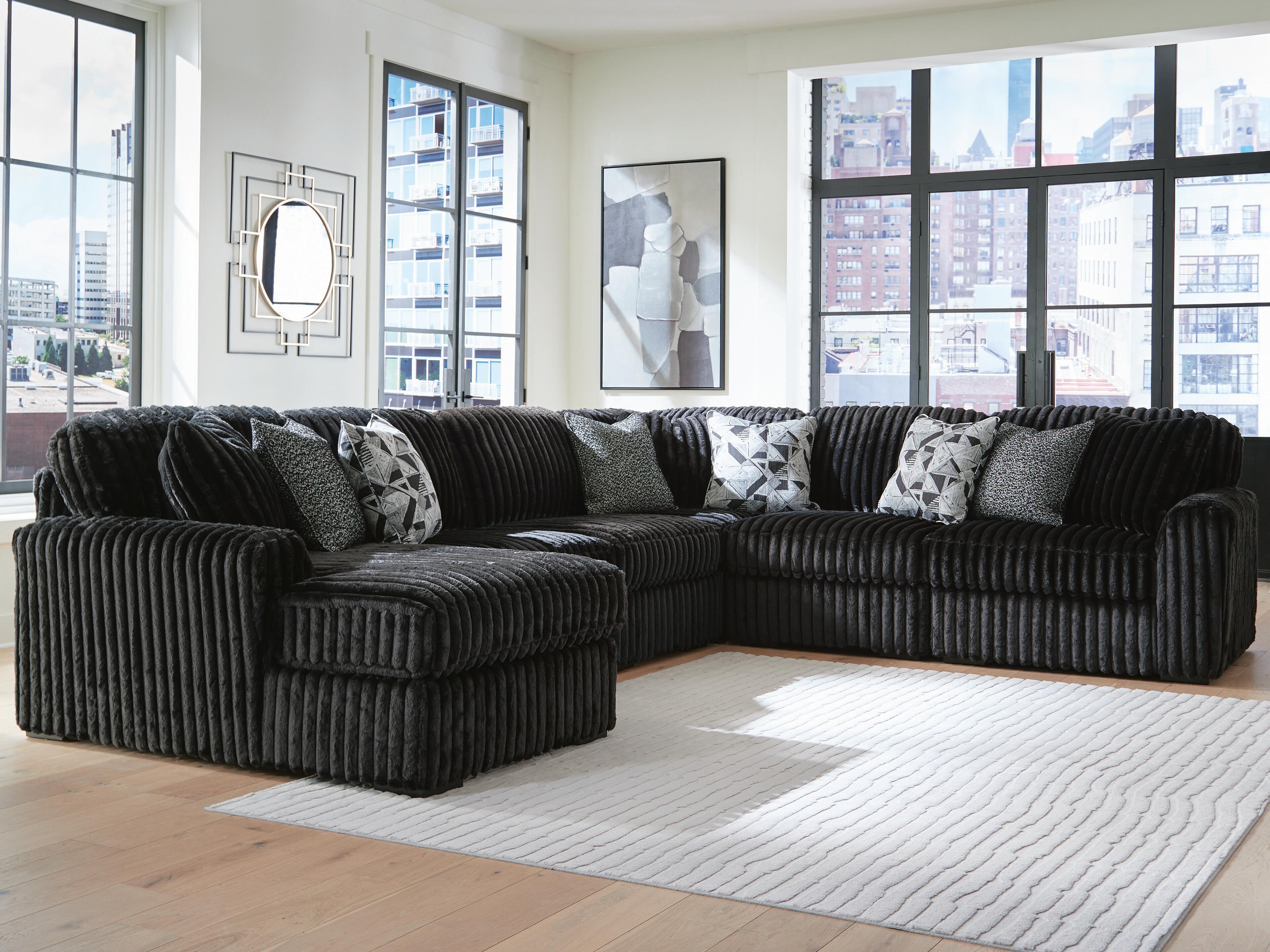 6 Pc · Sectional With LAF Corner Chaise