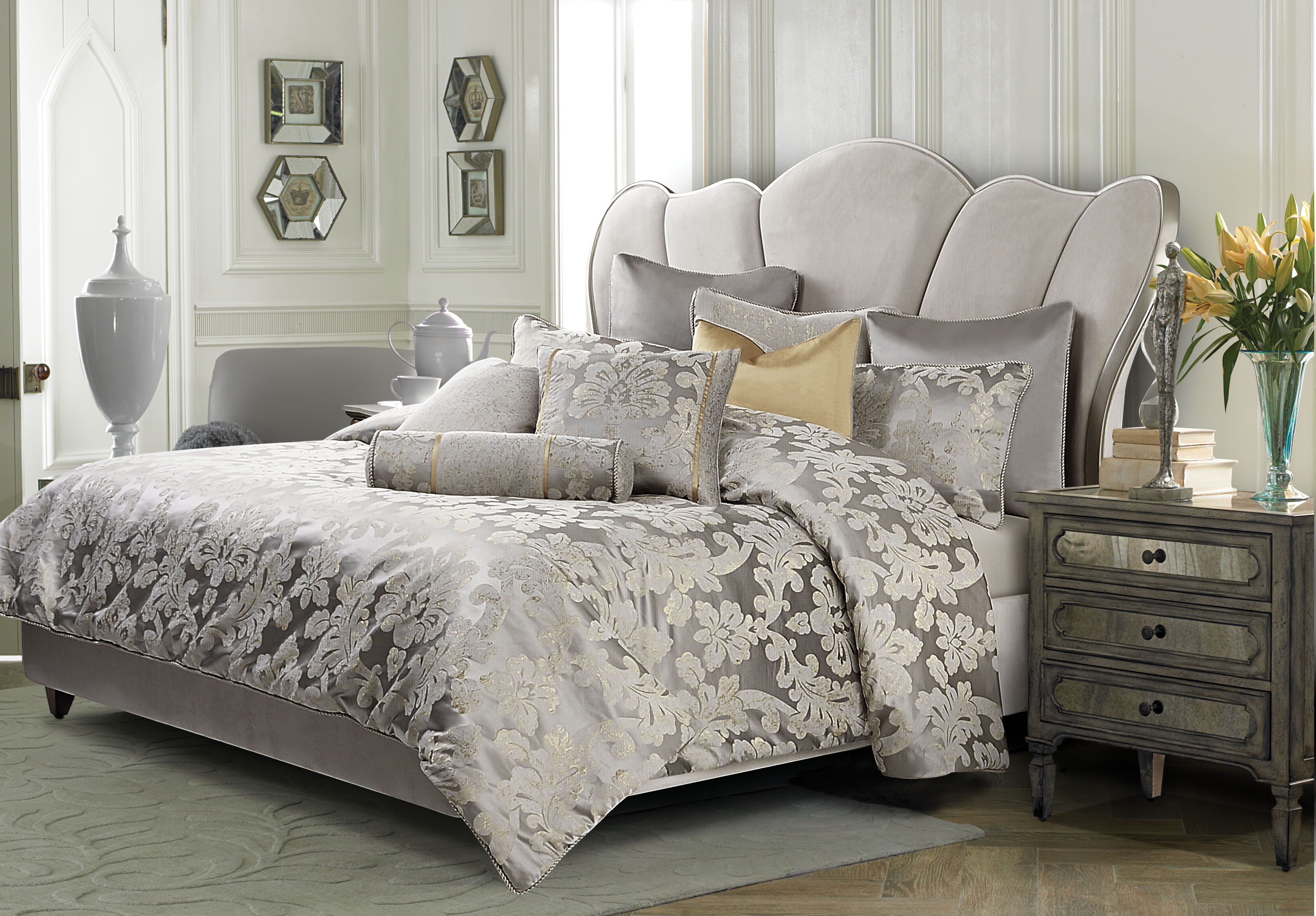 Assisi - 10 Piece King Comforter Set - Platinum Image