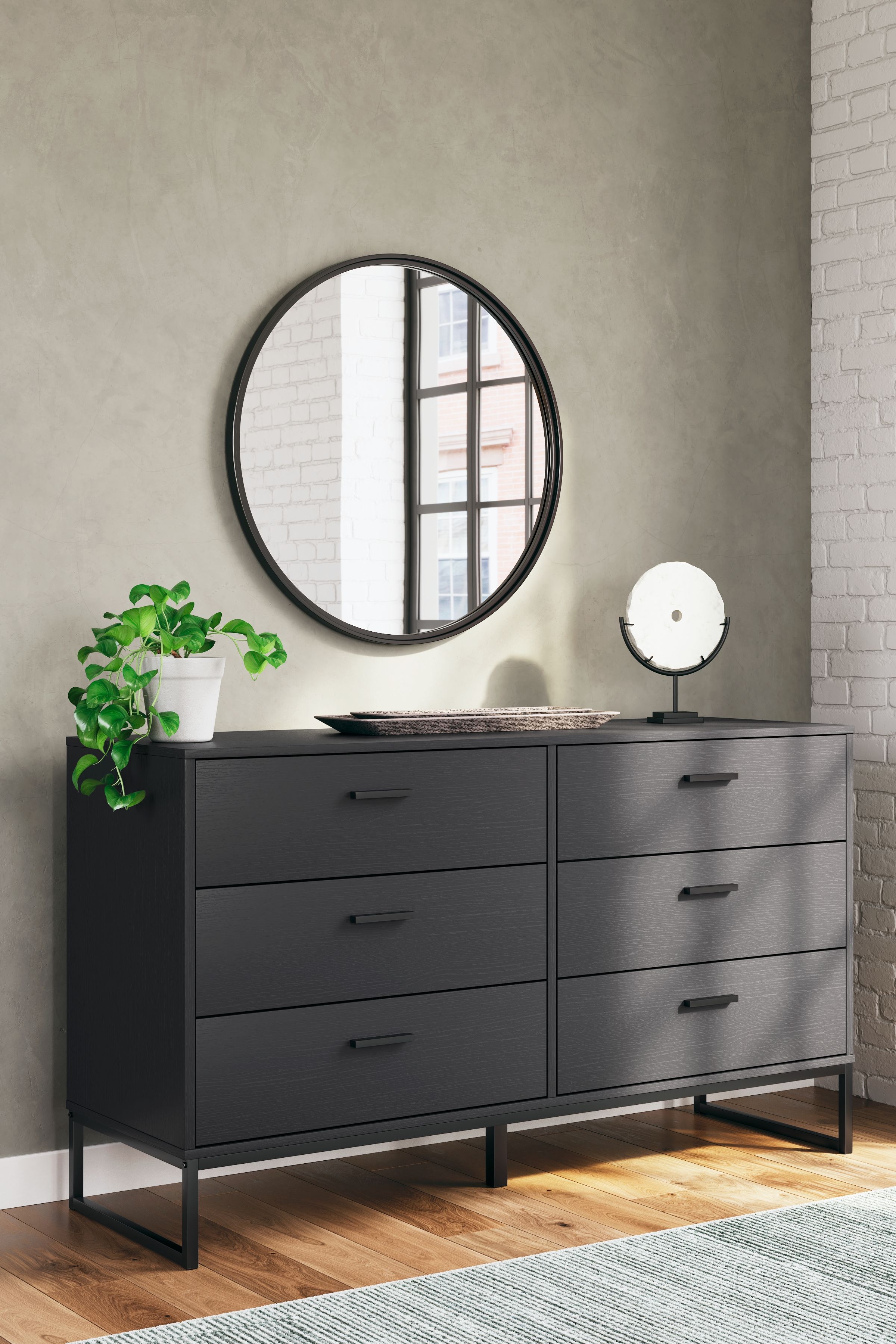 Socalle - 6 Pc. - Dresser, Chest, Full Panel Platform Bed, 2 Nightstands - Black