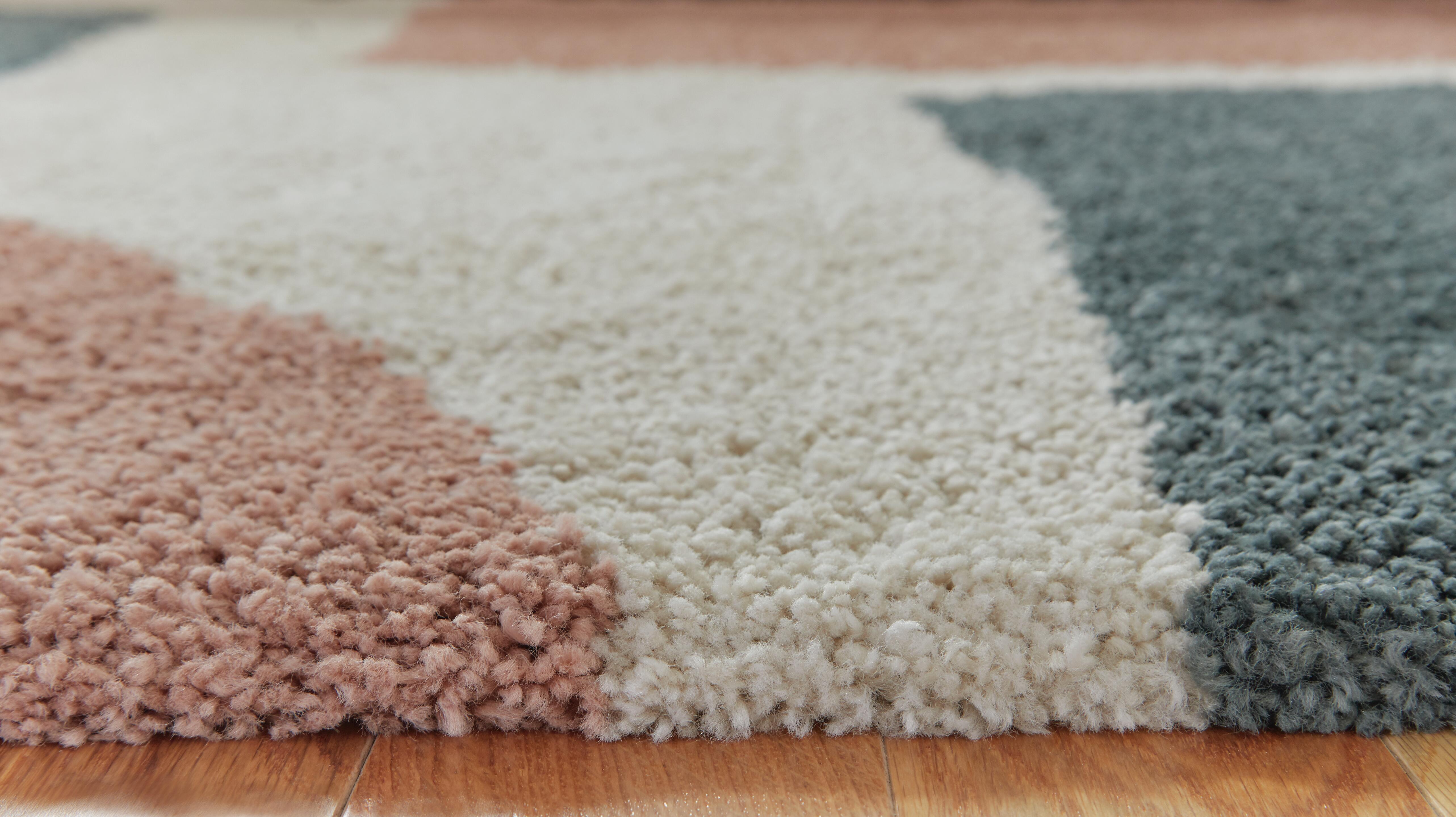 Flynnwick - 8' x 10' Rug - Cream / Pink / Gray