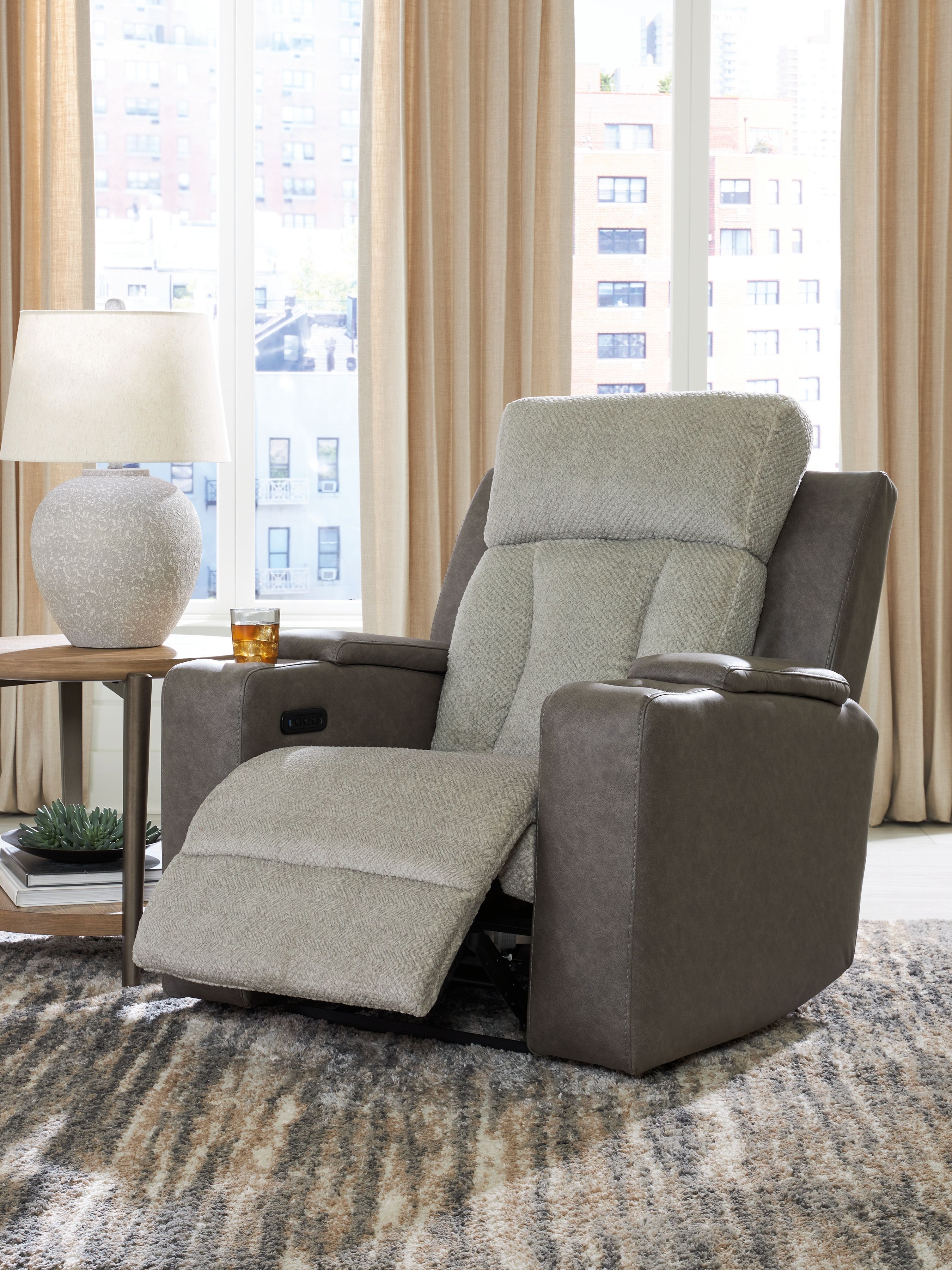 Ashley Furniture WhipLash - Power Recliner With Adj Headrest - Sisal - Image 6