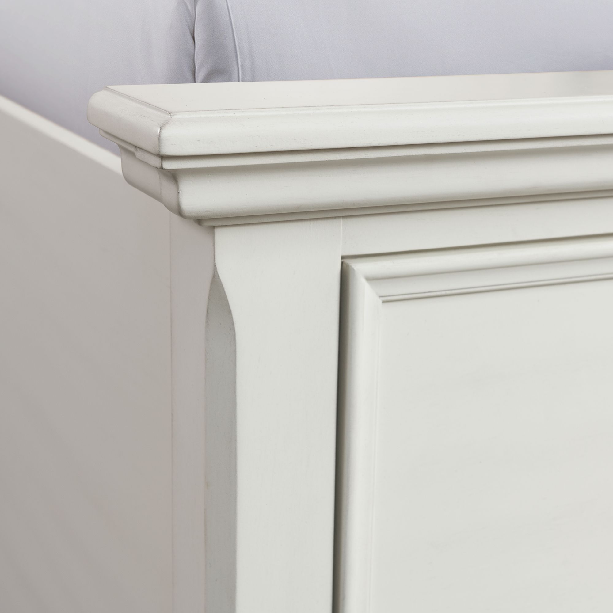 Slater - Queen Platform Storage Bed - White