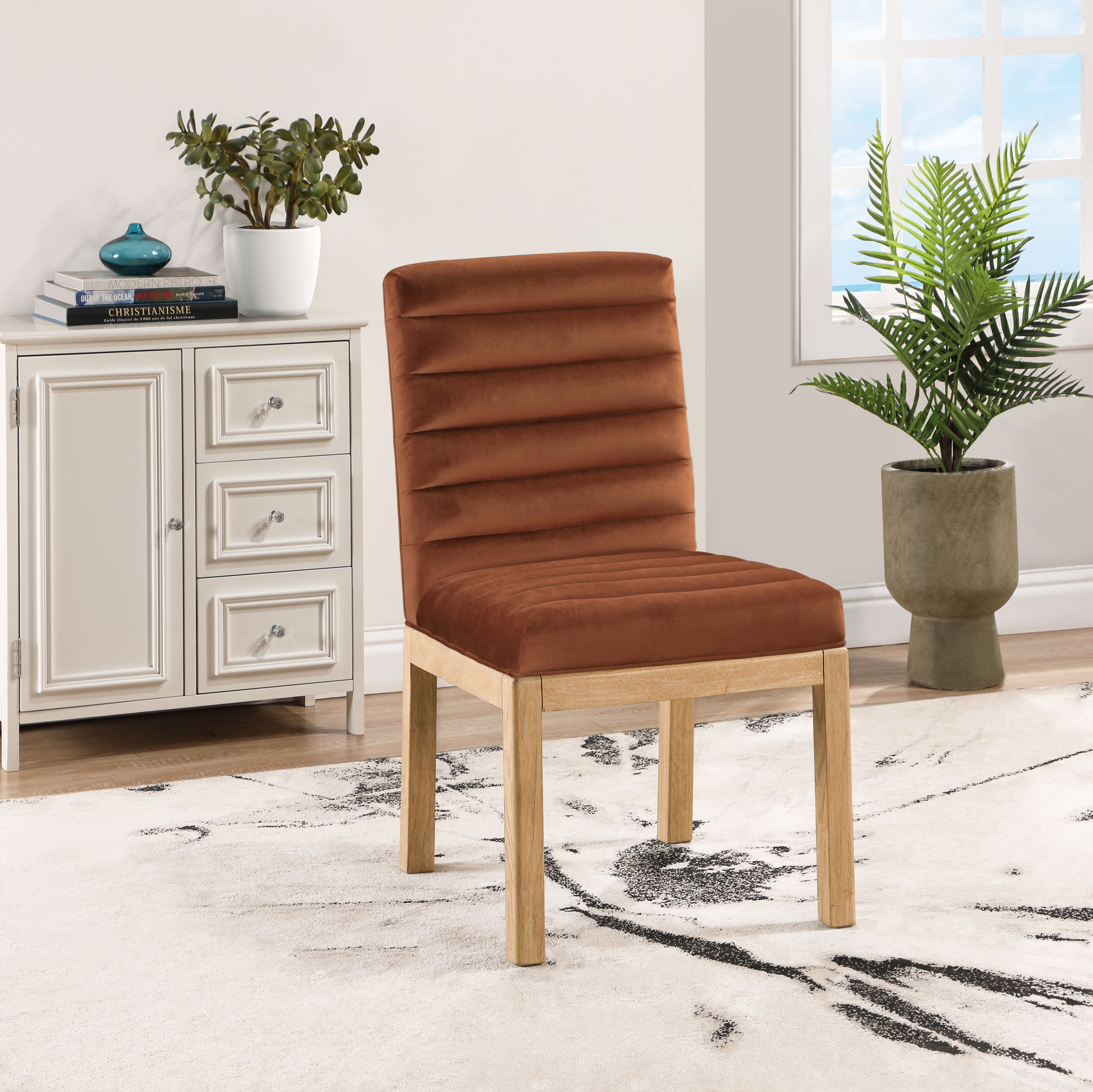 Evelyn - Dining Chair With Natural Legs - Cognac