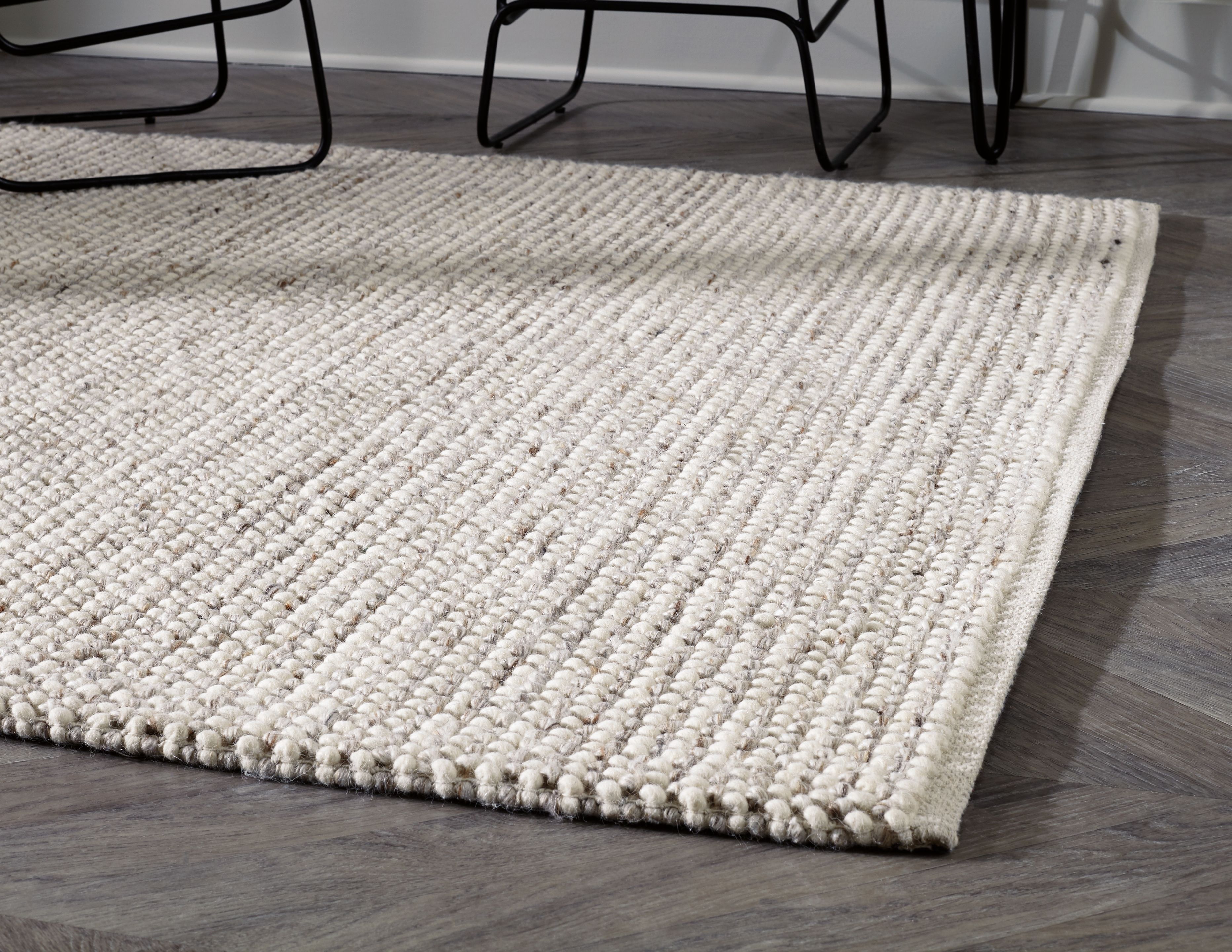 Jossick - 5' x 7' Rug - Cream / Taupe