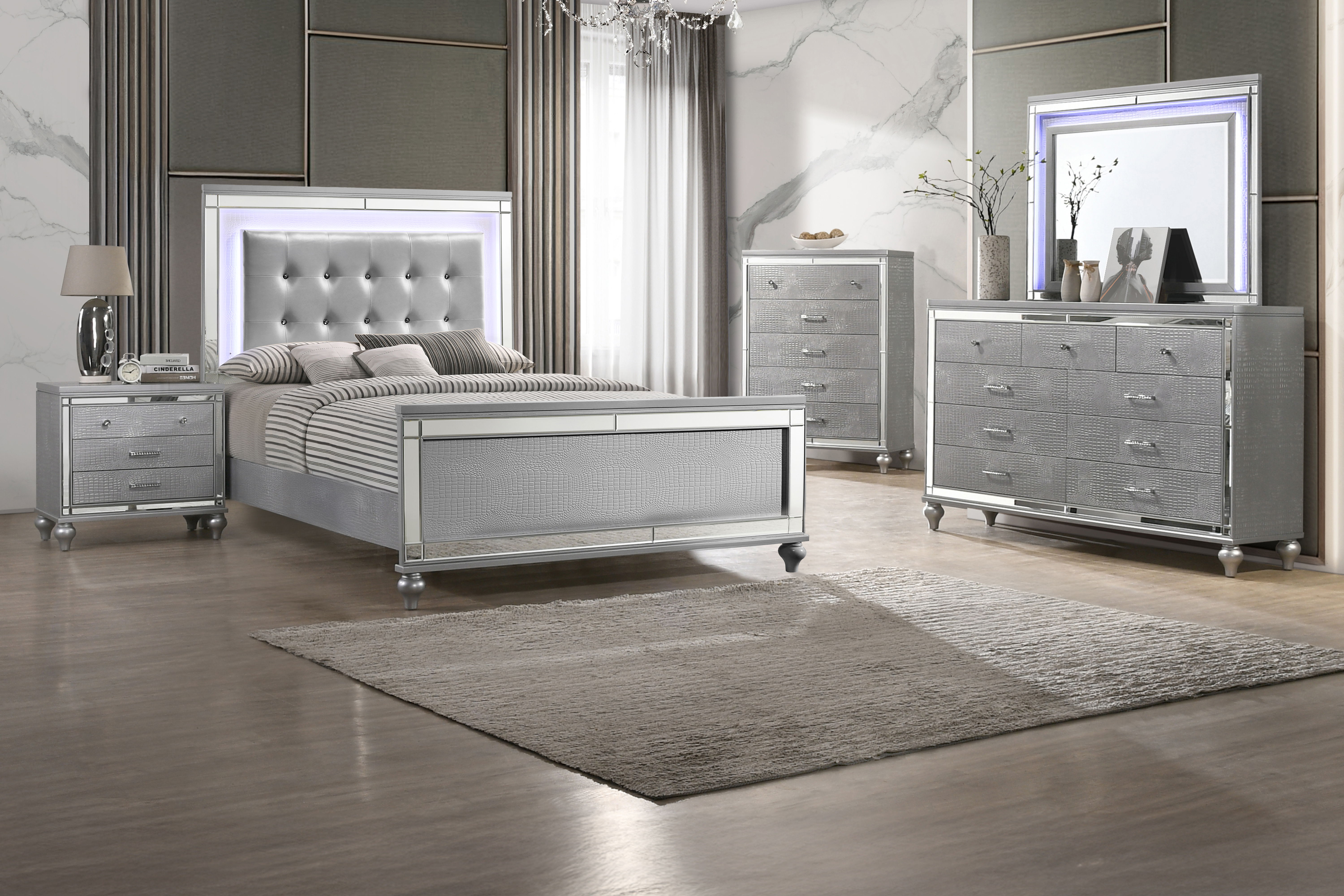 Valentino - Queen 5 Piece Bedroom Set (Bed, Dresser, Mirror, Nighstand, Chest) - Silver