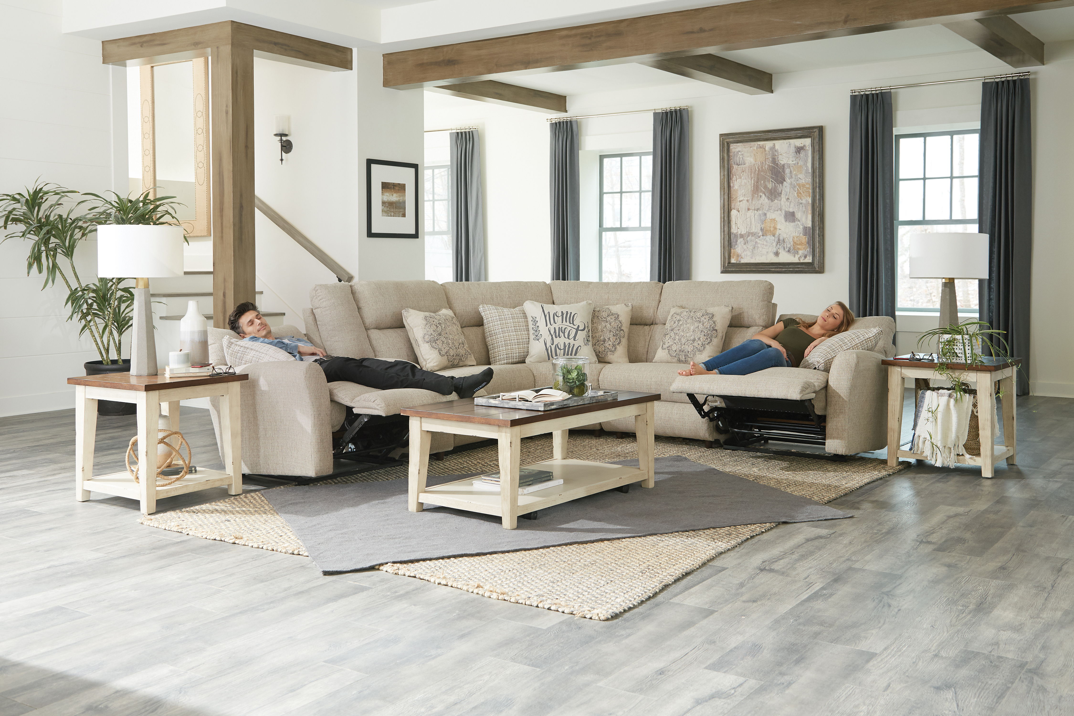 McPherson - 6 Piece Reclining Sectional With 2 Power Lay-Flat Reclining Seats And Storage Console - Beige
